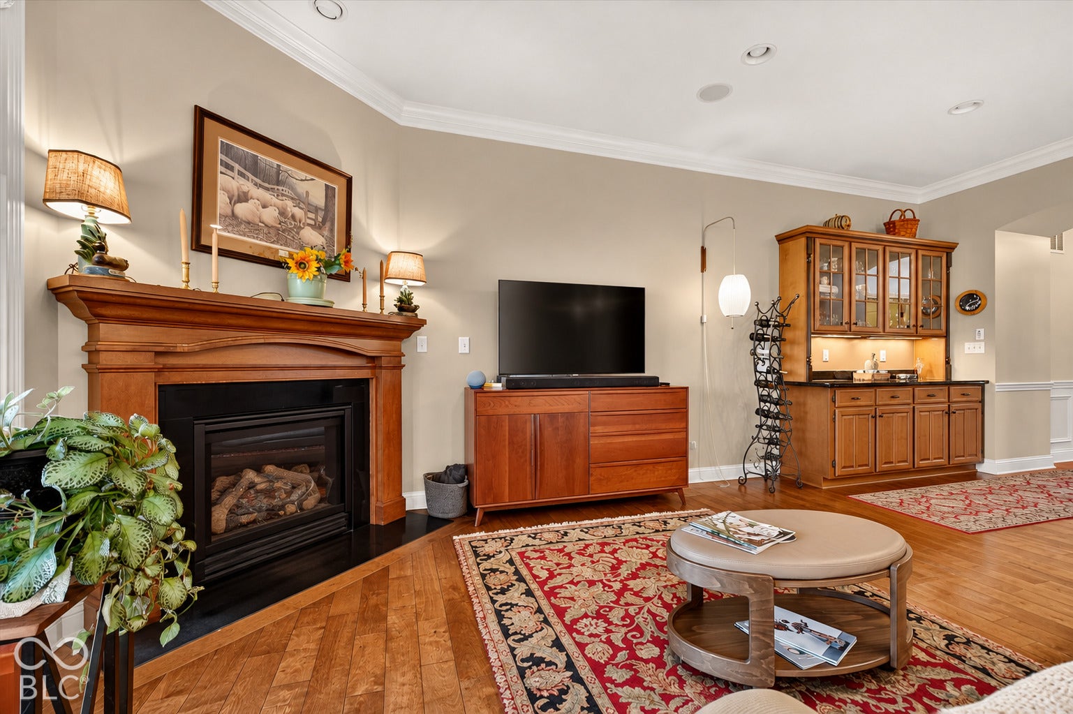 2427 Glebe Street, Carmel, IN 46032 2427 Glebe Street, Carmel, IN 46032