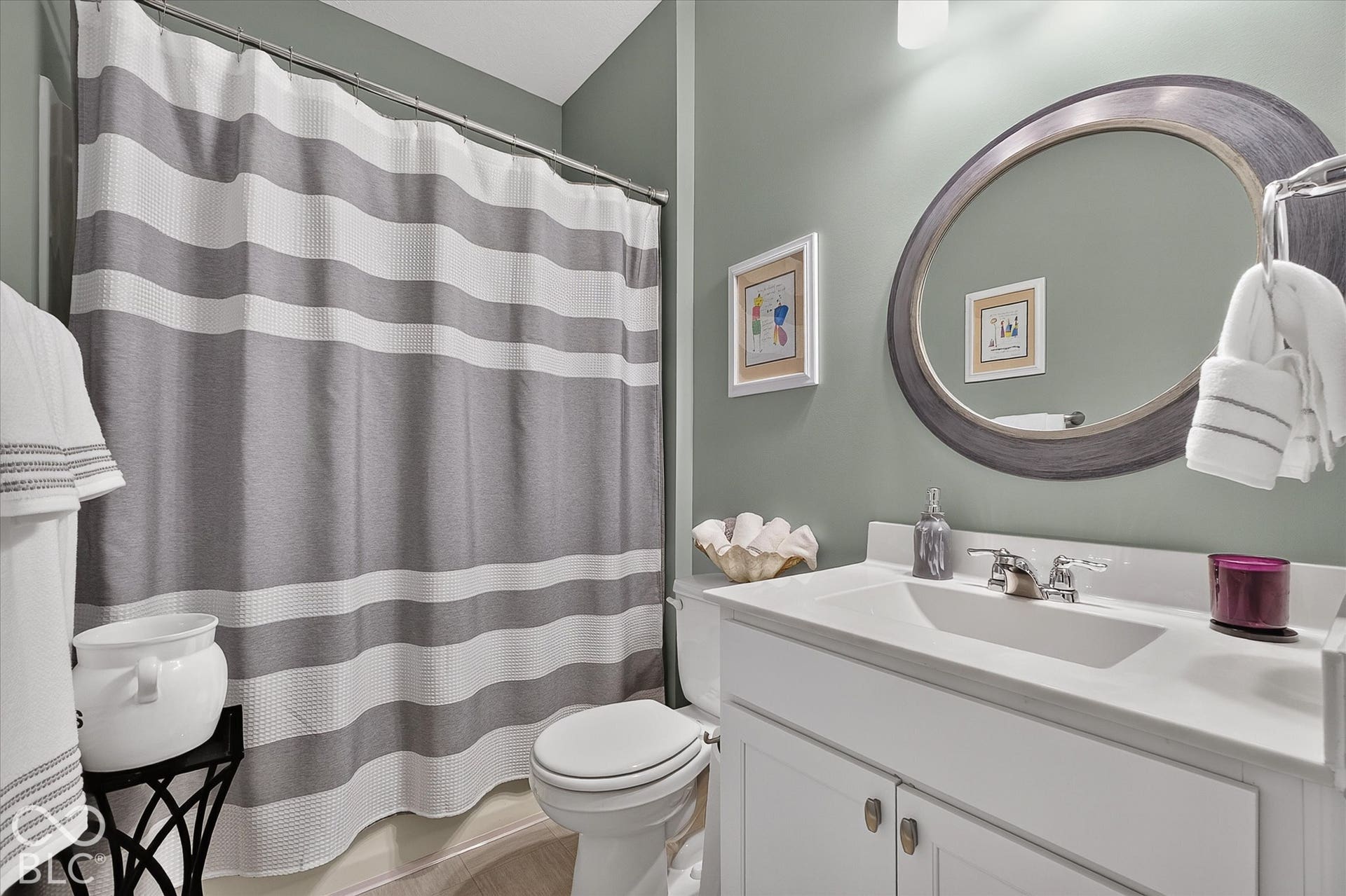 Main level bathroom