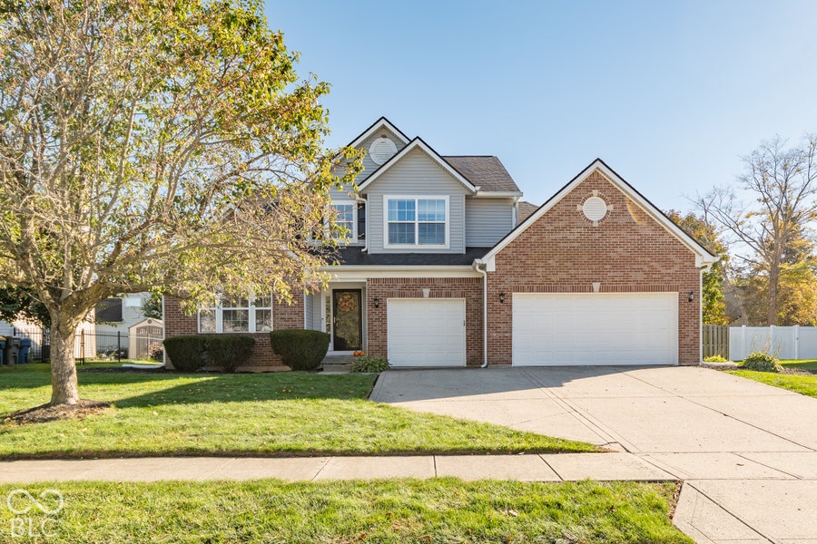 Property photo for 1417 Royal Lake Drive, Indianapolis, IN