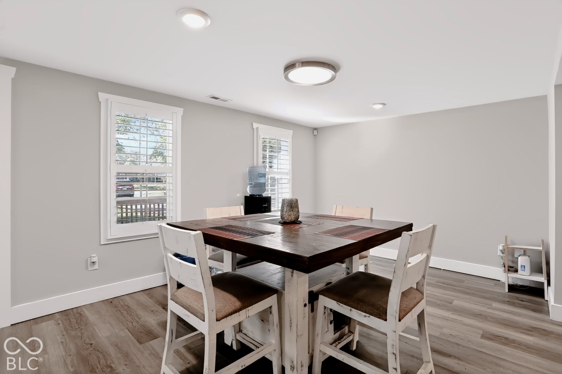 325 S Routiers Avenue, Indianapolis, IN 46219