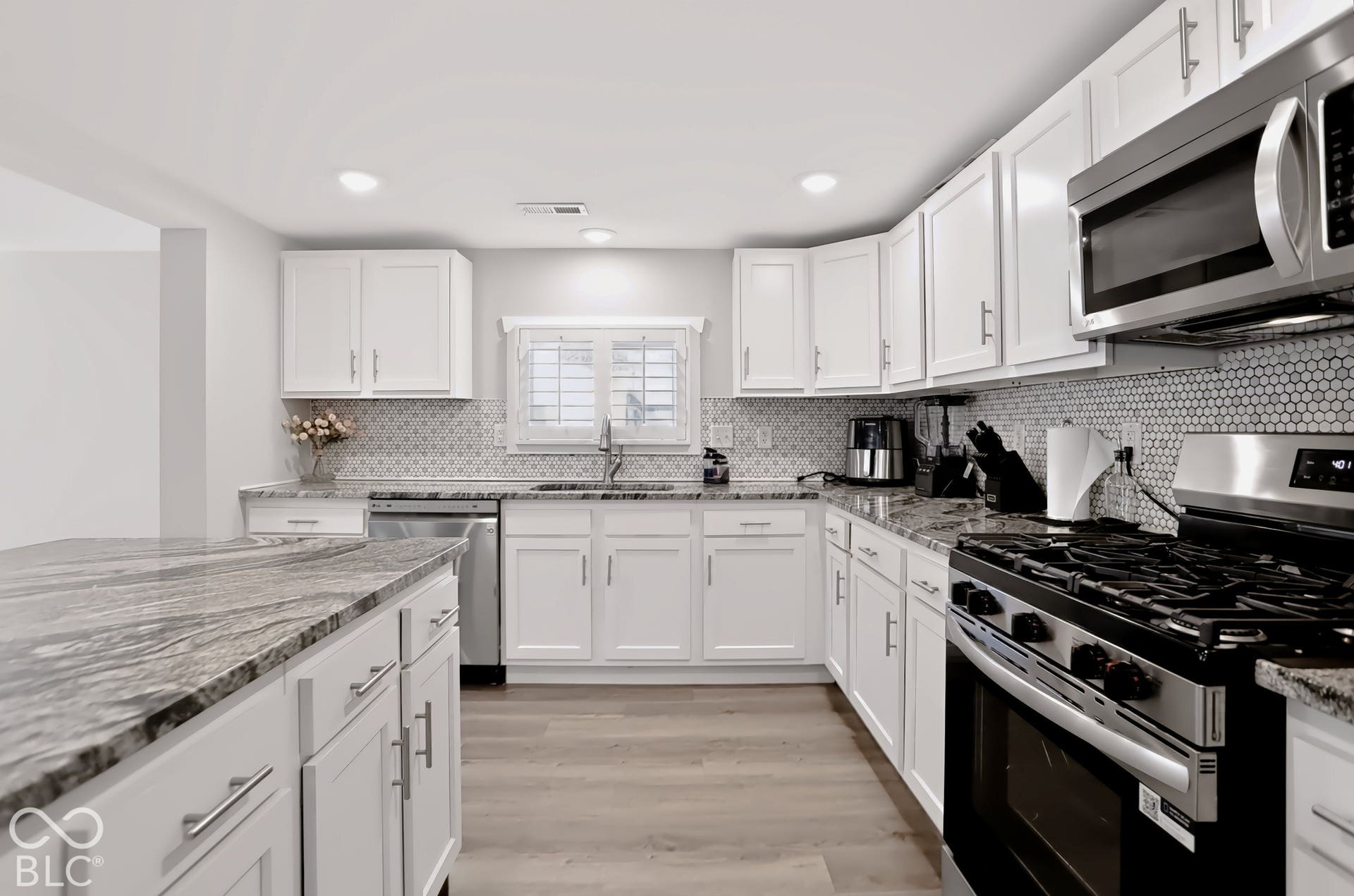 325 S Routiers Avenue, Indianapolis, IN 46219