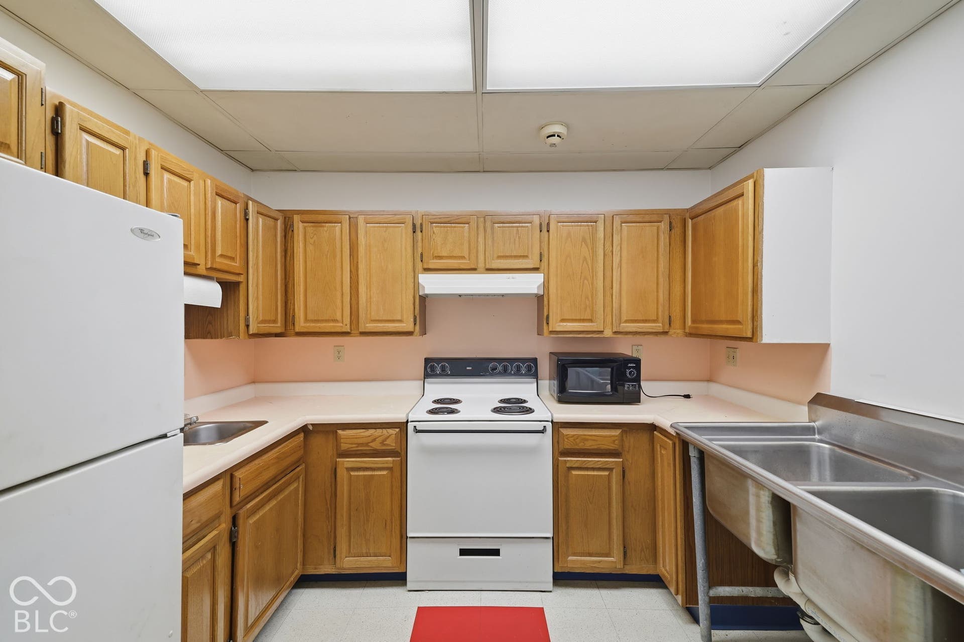 4903 S High School, Indianapolis, IN 46221
