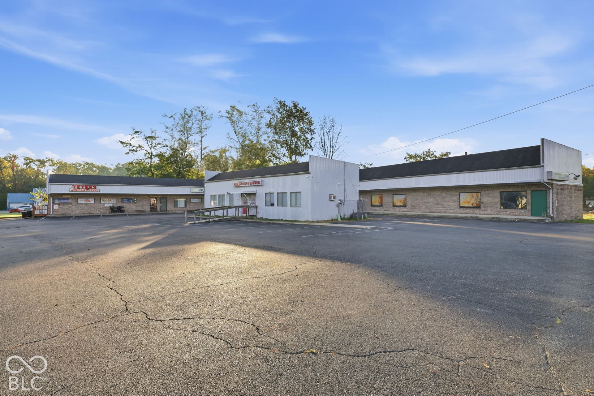 4903 S High School, Indianapolis, IN 46221