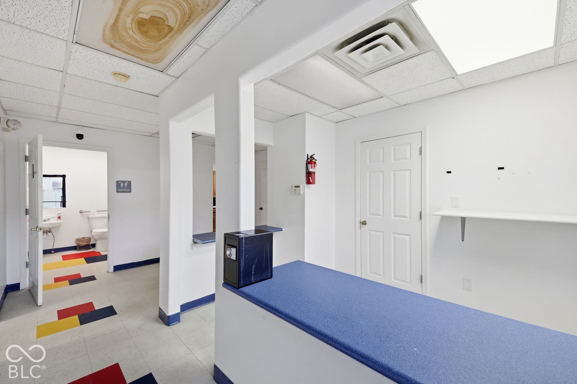 4903 S High School, Indianapolis, IN 46221