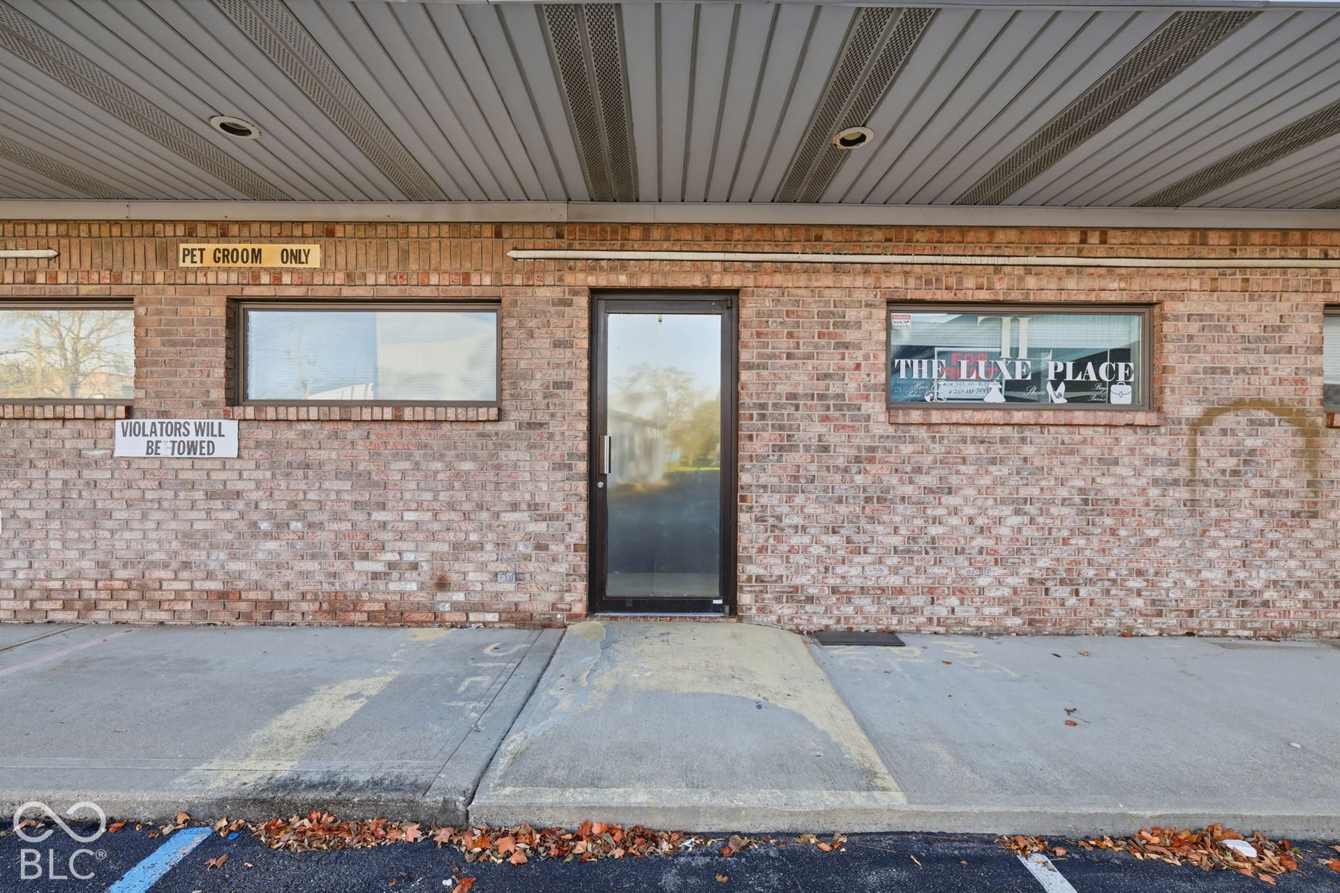 4903 S High School, Indianapolis, IN 46221
