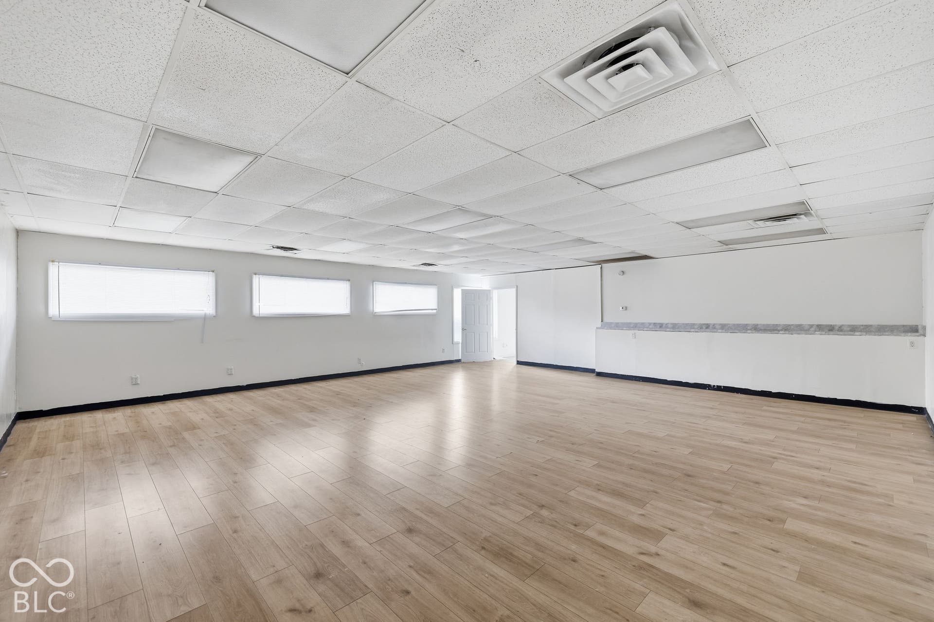 4903 S High School, Indianapolis, IN 46221