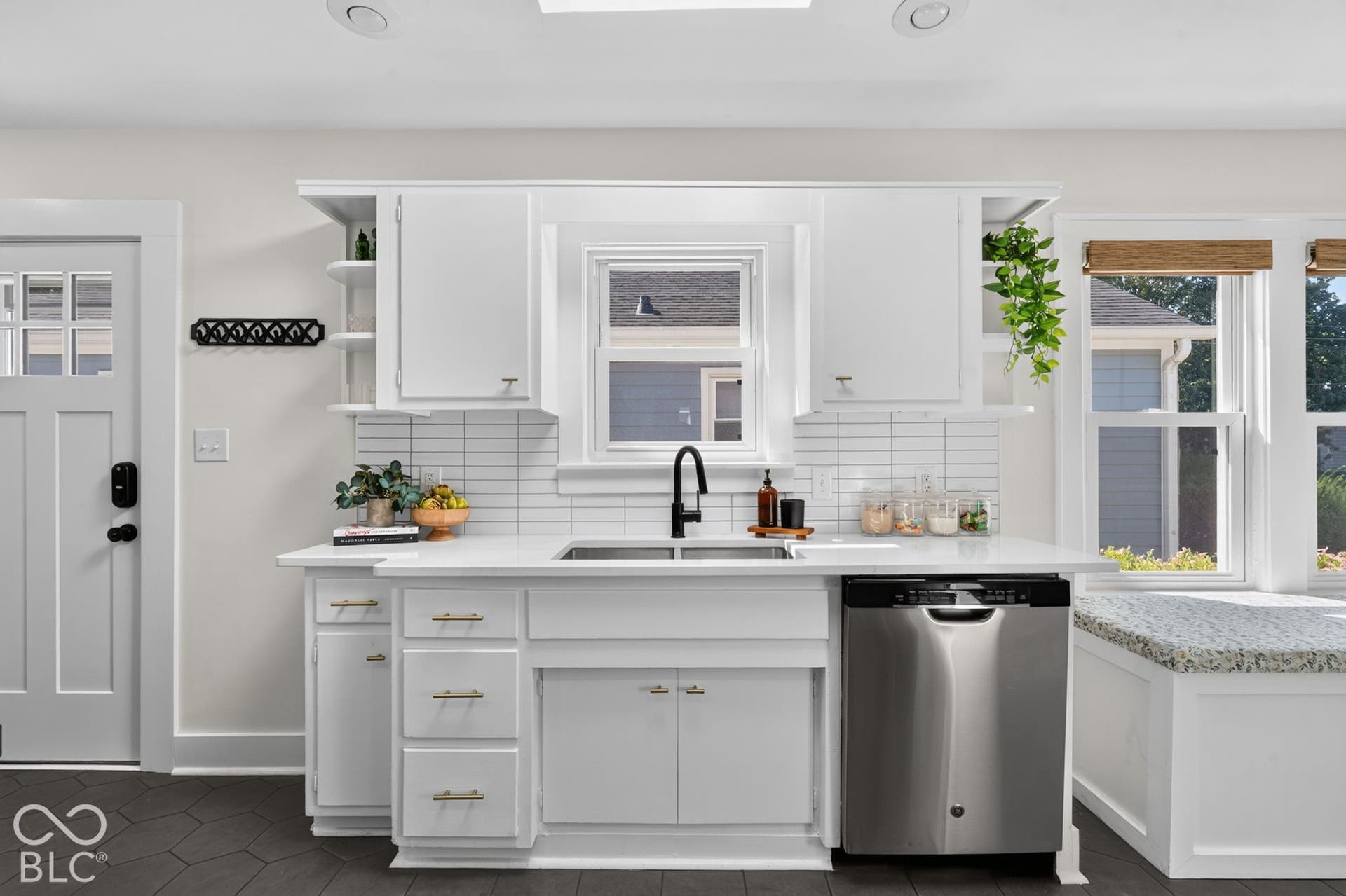 6105 Kingsley Drive, Indianapolis, IN 46220