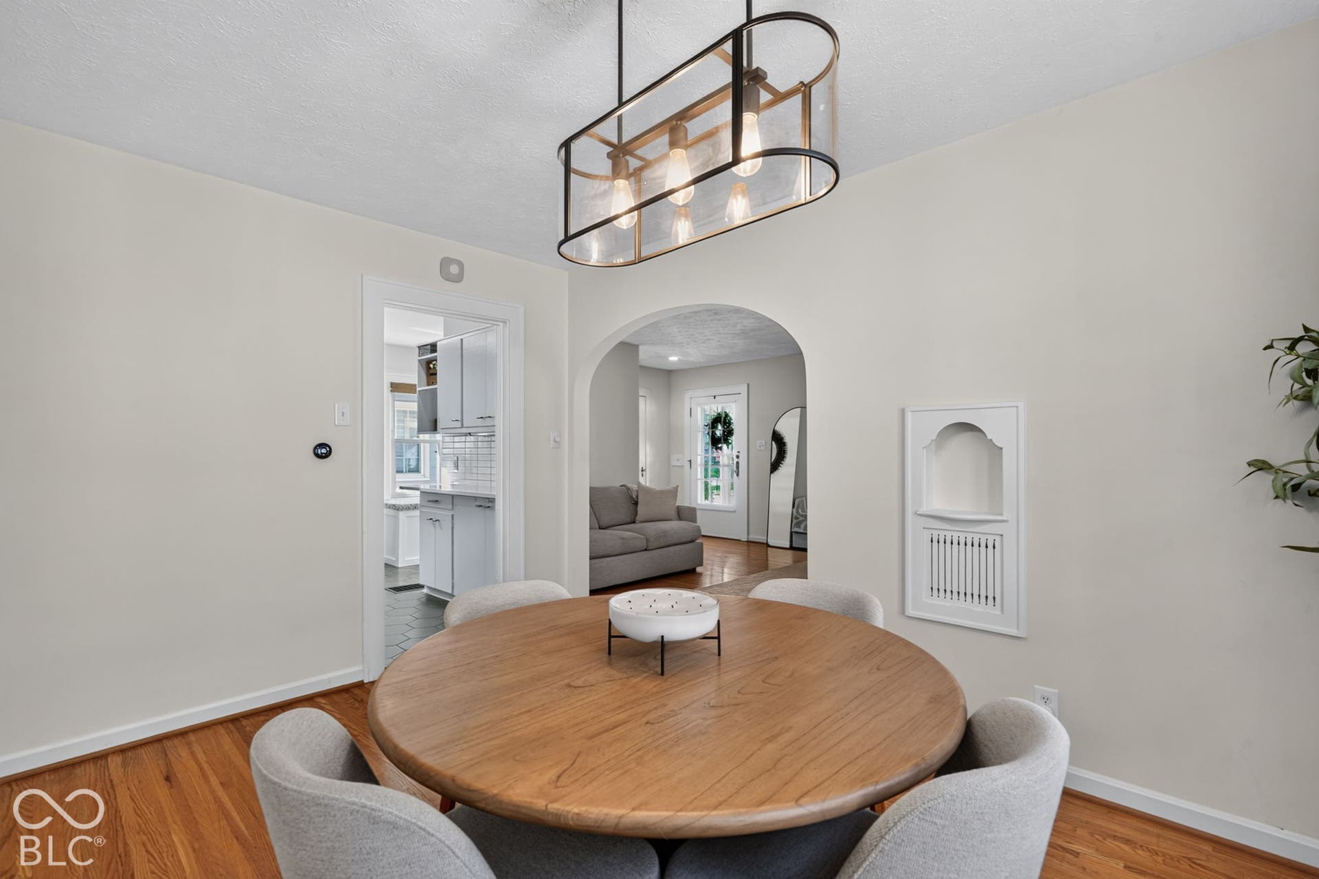 6105 Kingsley Drive, Indianapolis, IN 46220