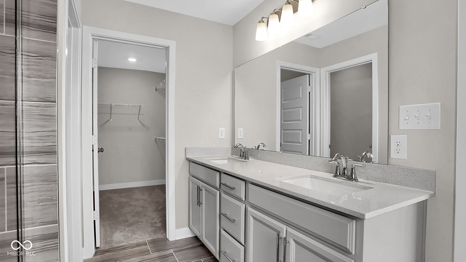 19711 Chatham Grove Drive, Westfield, IN 46074 19711 Chatham Grove Drive, Westfield, IN 46074