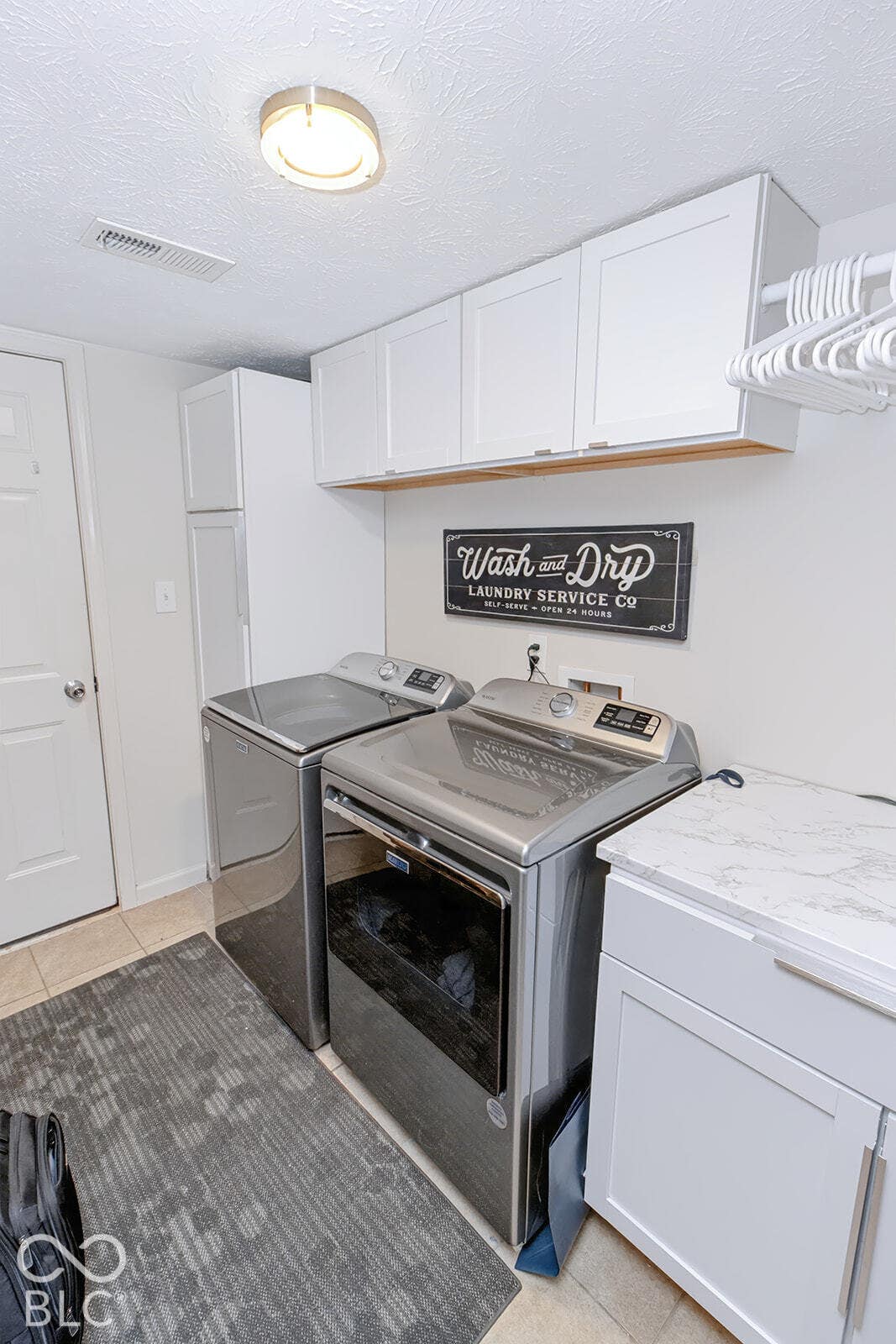 12139 Black Hills Drive, Fishers, IN 46038