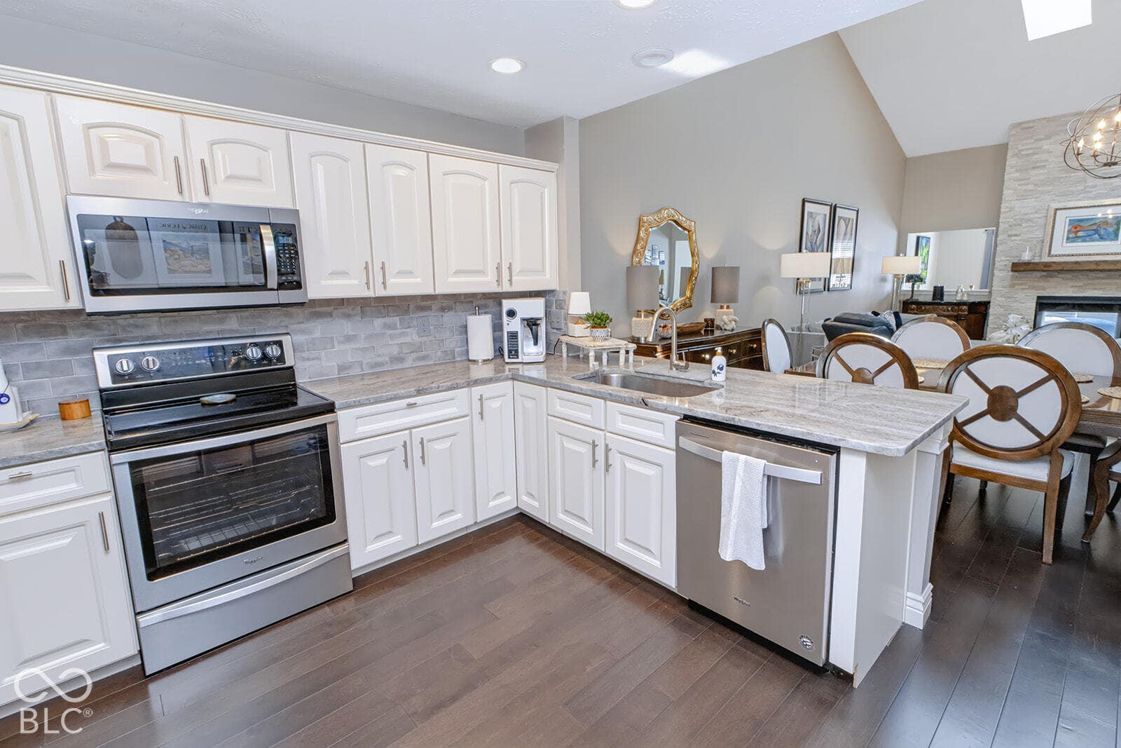 12139 Black Hills Drive, Fishers, IN 46038