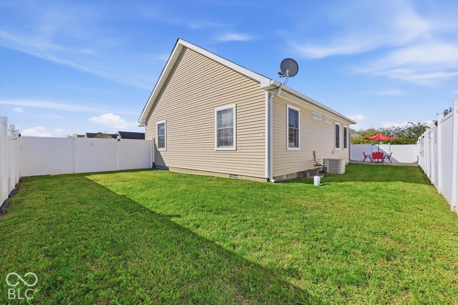 2020 Pin Oak Court, Shelbyville, IN 46176