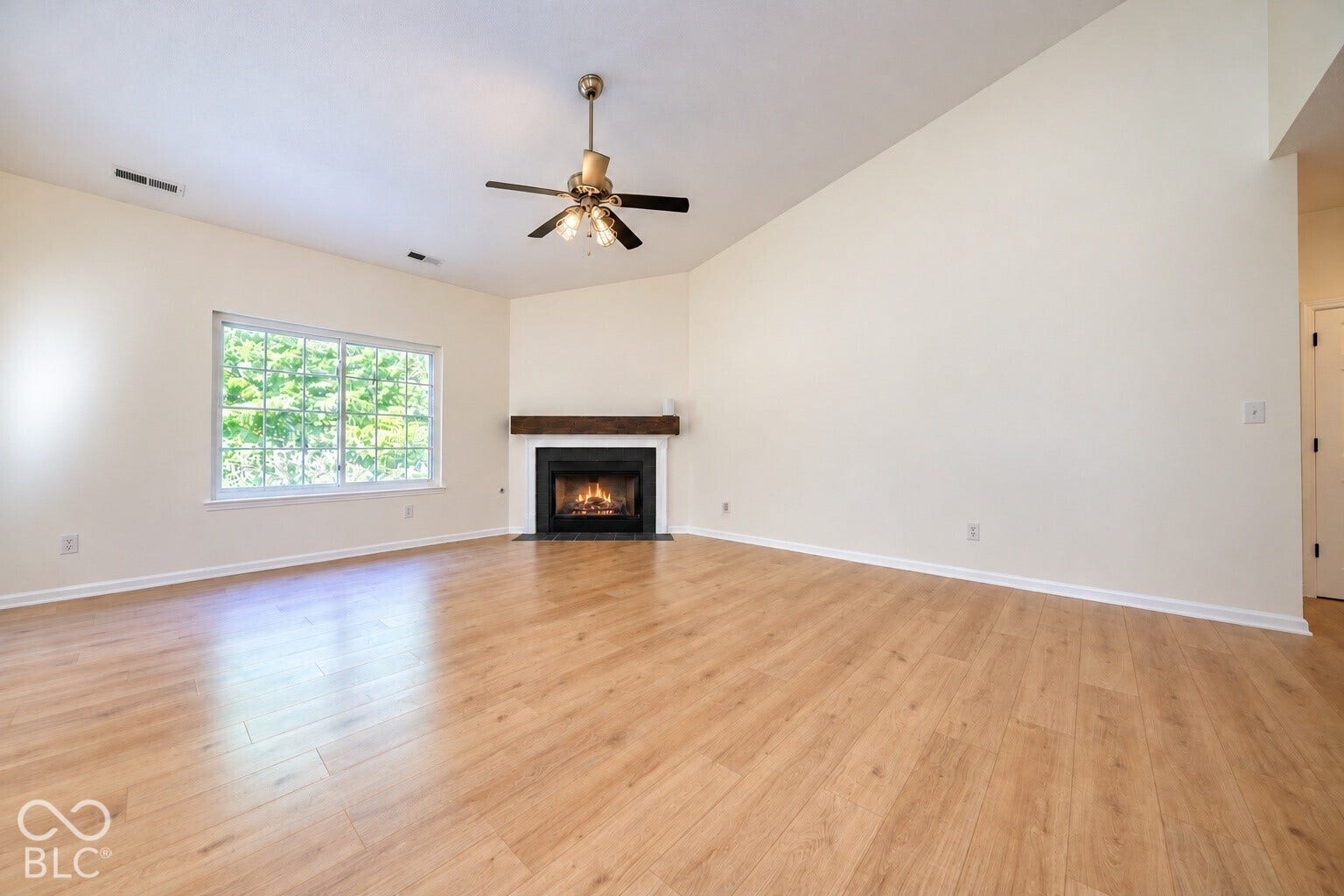 1142 Crestwood Drive, Greenwood, IN 46143