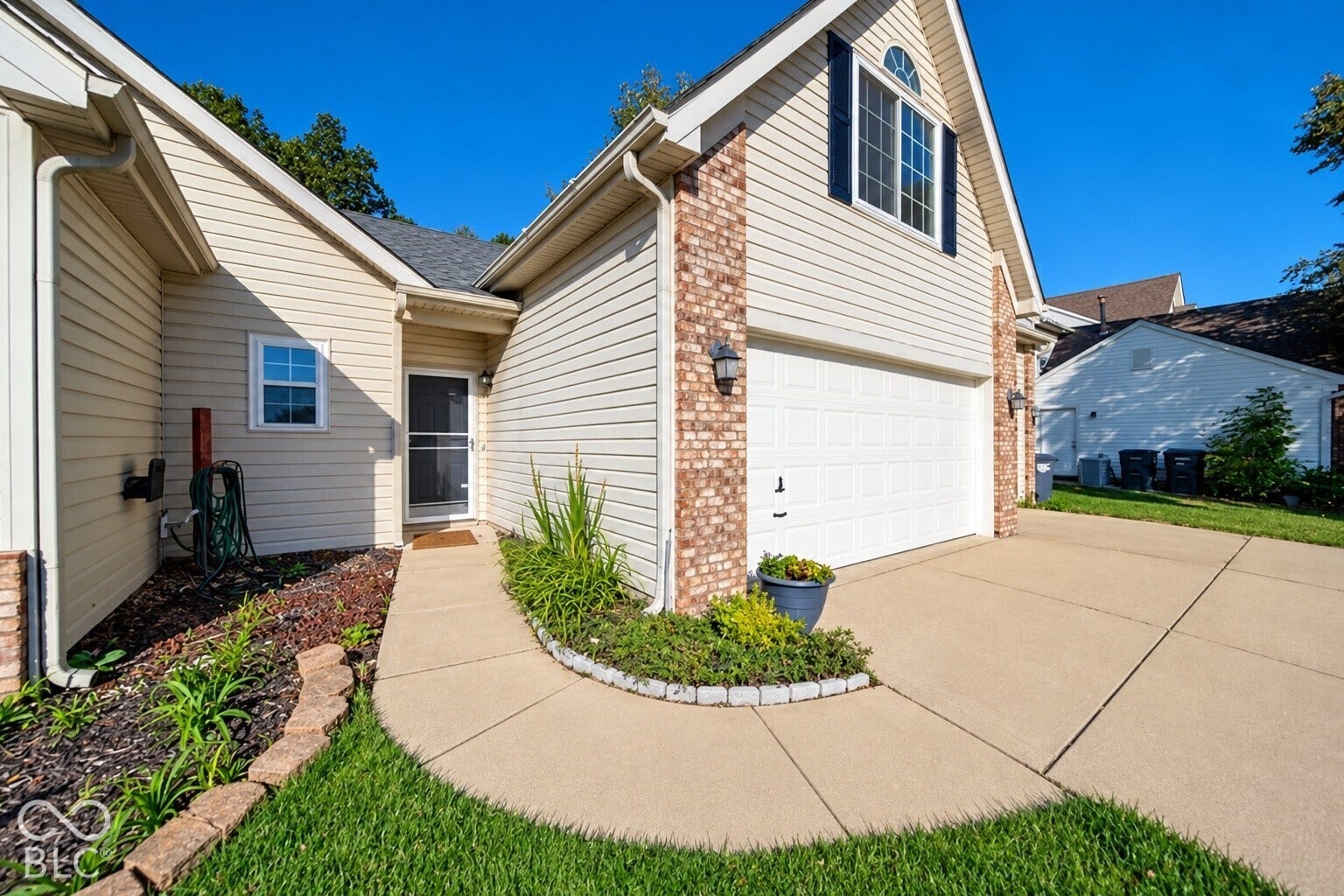 1142 Crestwood Drive, Greenwood, IN 46143