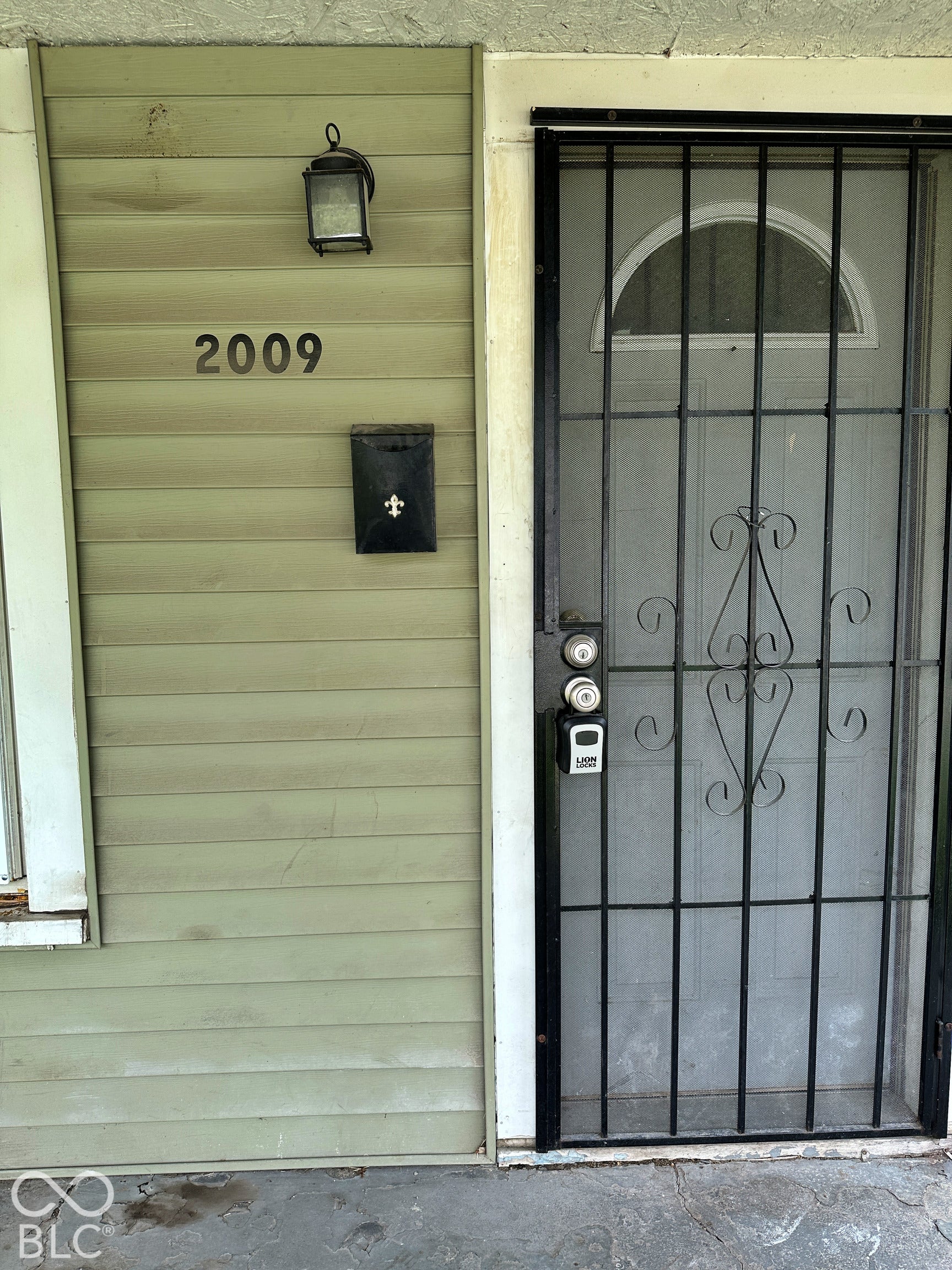 2009 Westview Drive, Indianapolis, IN 46221