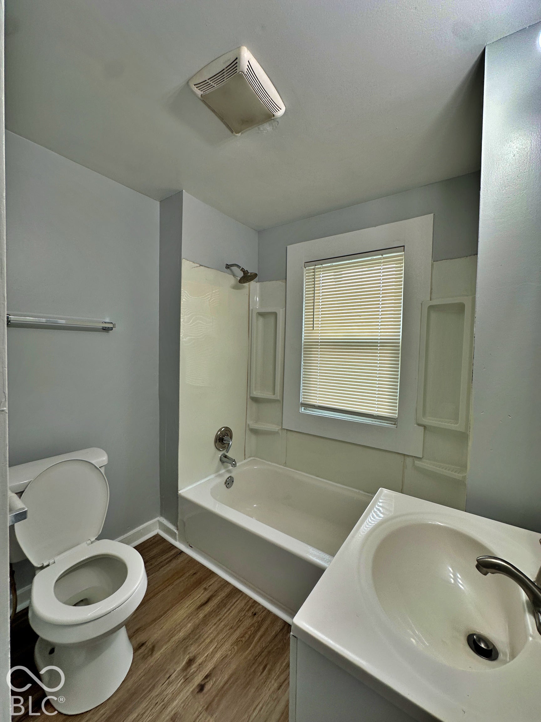 2009 Westview Drive, Indianapolis, IN 46221