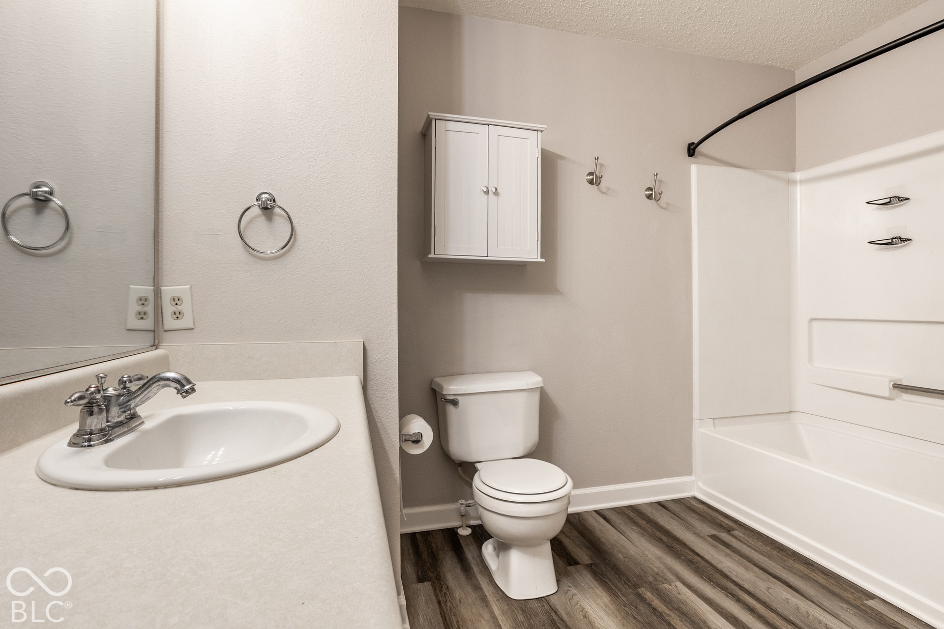Upstairs Bathroom