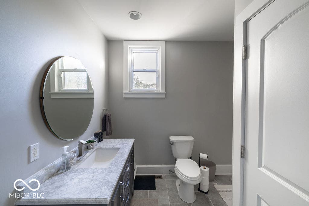 601 Cottage Avenue, Indianapolis, IN 46203 Main | 2nd Bathroom