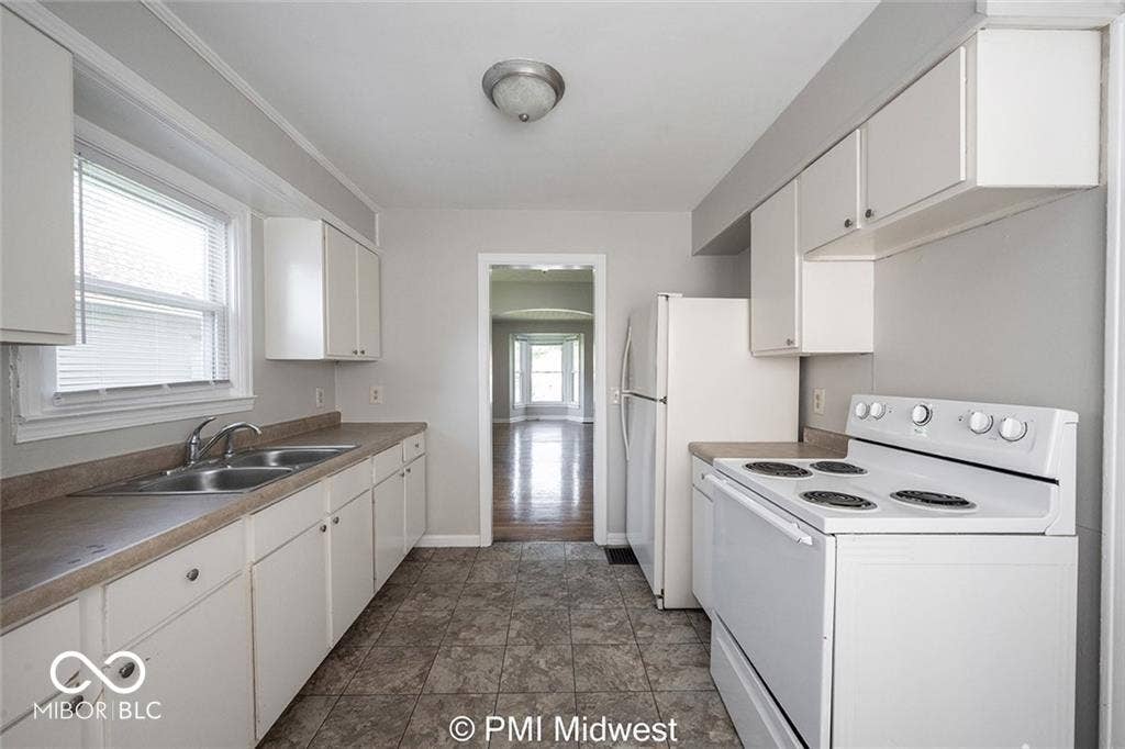 4627 Norwaldo Avenue, Indianapolis, IN 46205 4627 Norwaldo Avenue, Indianapolis, IN 46205
