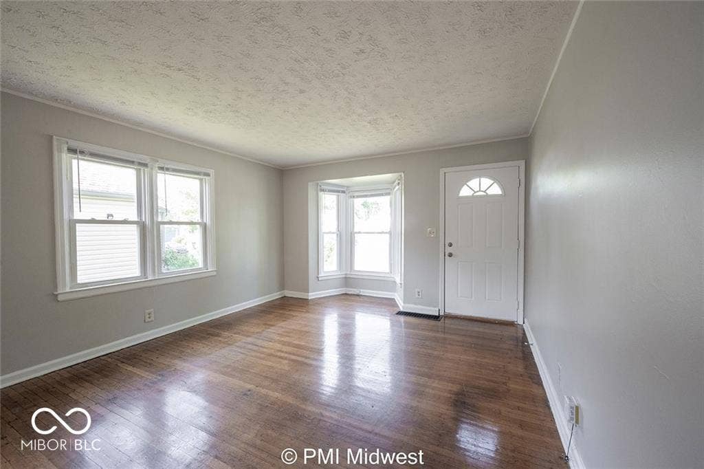 4627 Norwaldo Avenue, Indianapolis, IN 46205 4627 Norwaldo Avenue, Indianapolis, IN 46205