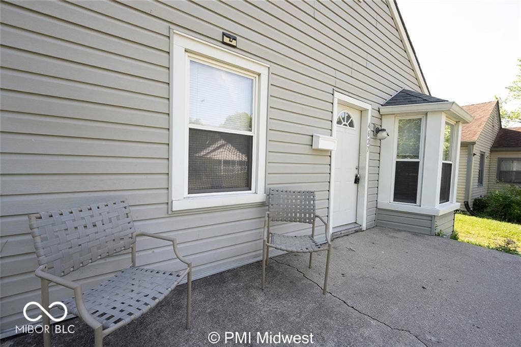 4627 Norwaldo Avenue, Indianapolis, IN 46205 4627 Norwaldo Avenue, Indianapolis, IN 46205
