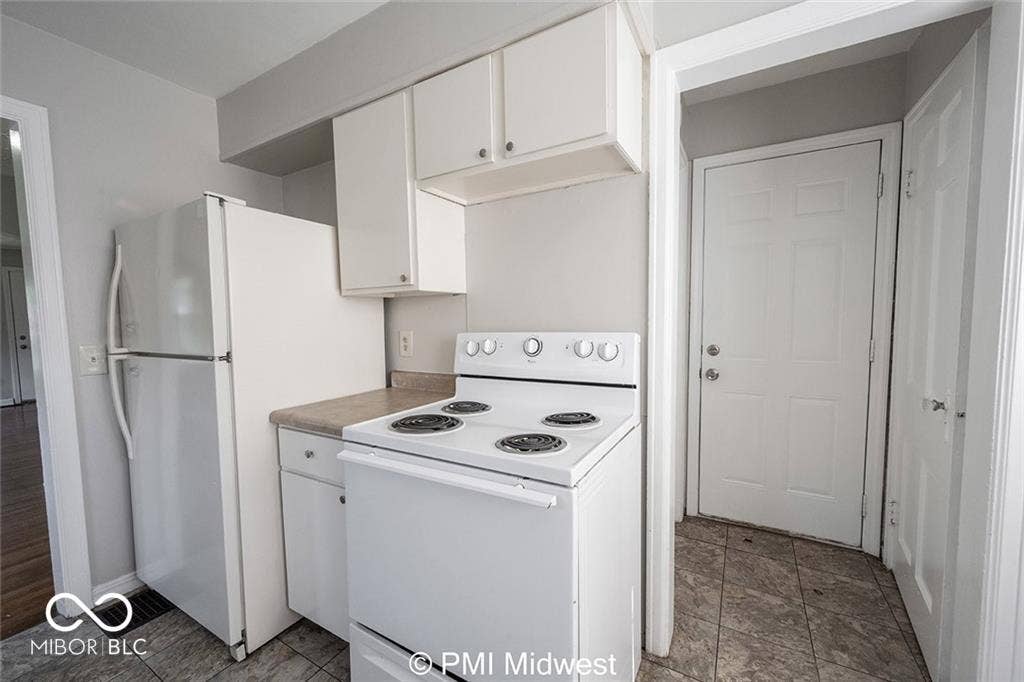 4627 Norwaldo Avenue, Indianapolis, IN 46205 4627 Norwaldo Avenue, Indianapolis, IN 46205