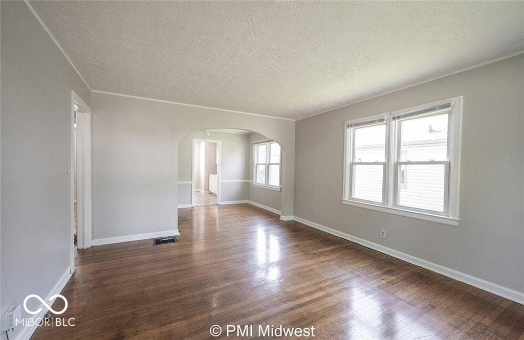 4627 Norwaldo Avenue, Indianapolis, IN 46205 4627 Norwaldo Avenue, Indianapolis, IN 46205