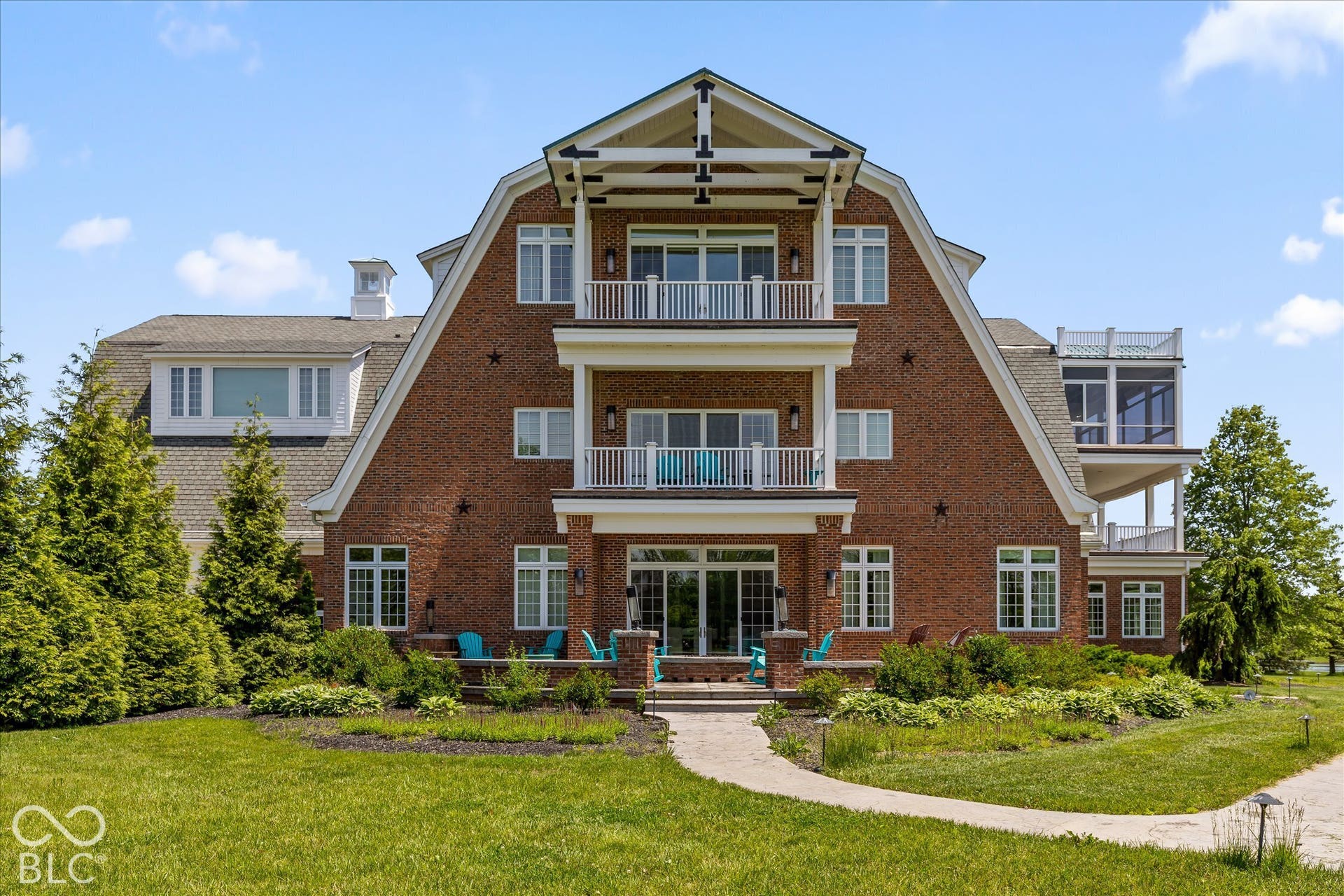 9825 Windy Hills Drive, Zionsville, IN 46077