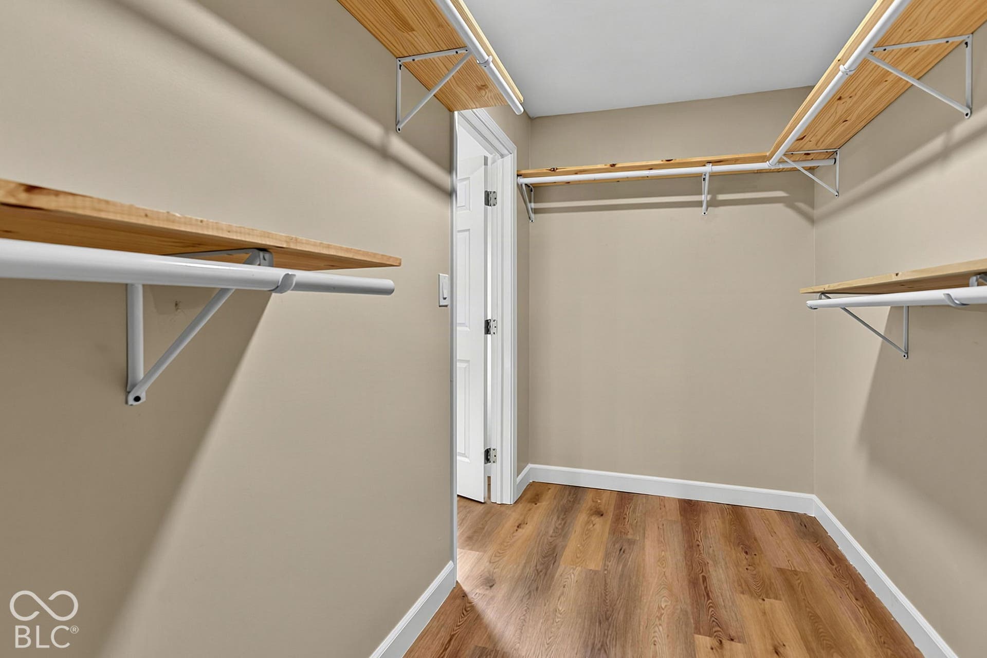 Walk In Closets