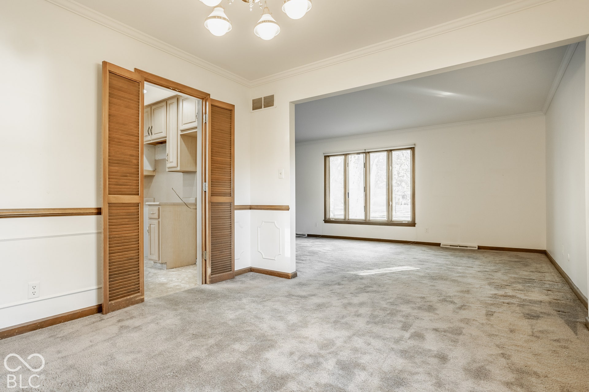 8959 Rexford Road, Indianapolis, IN 46260