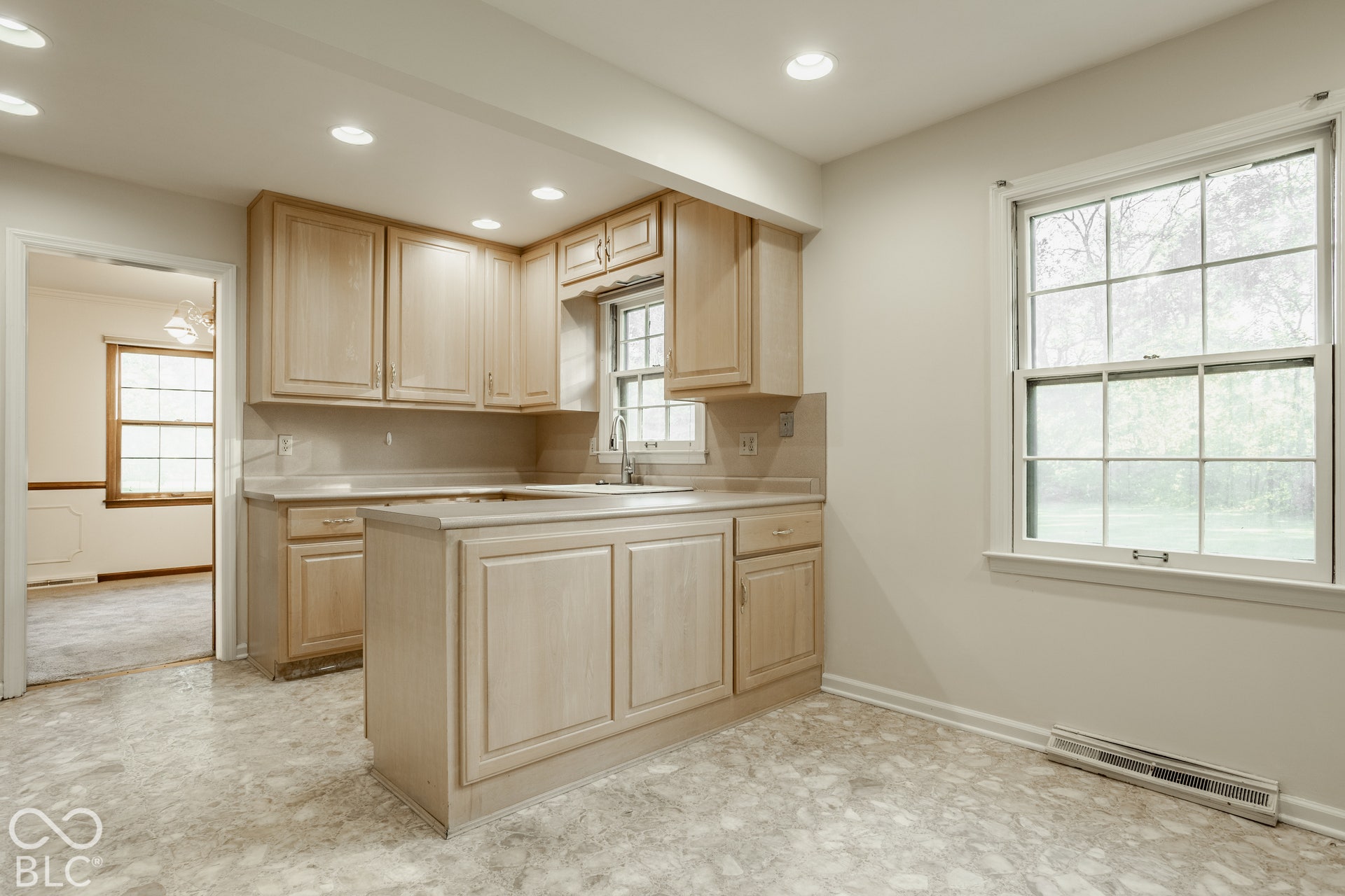 8959 Rexford Road, Indianapolis, IN 46260