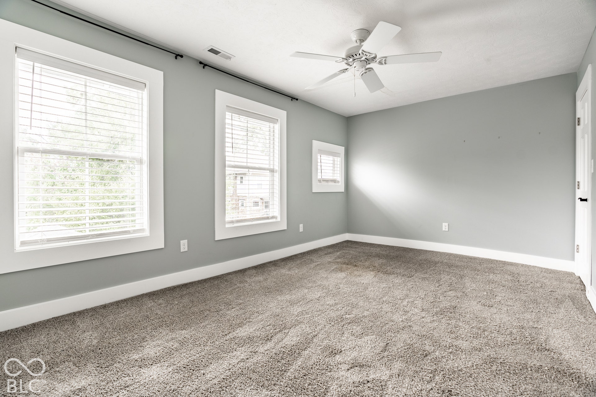 421 E 33rd Street, Indianapolis, IN 46205