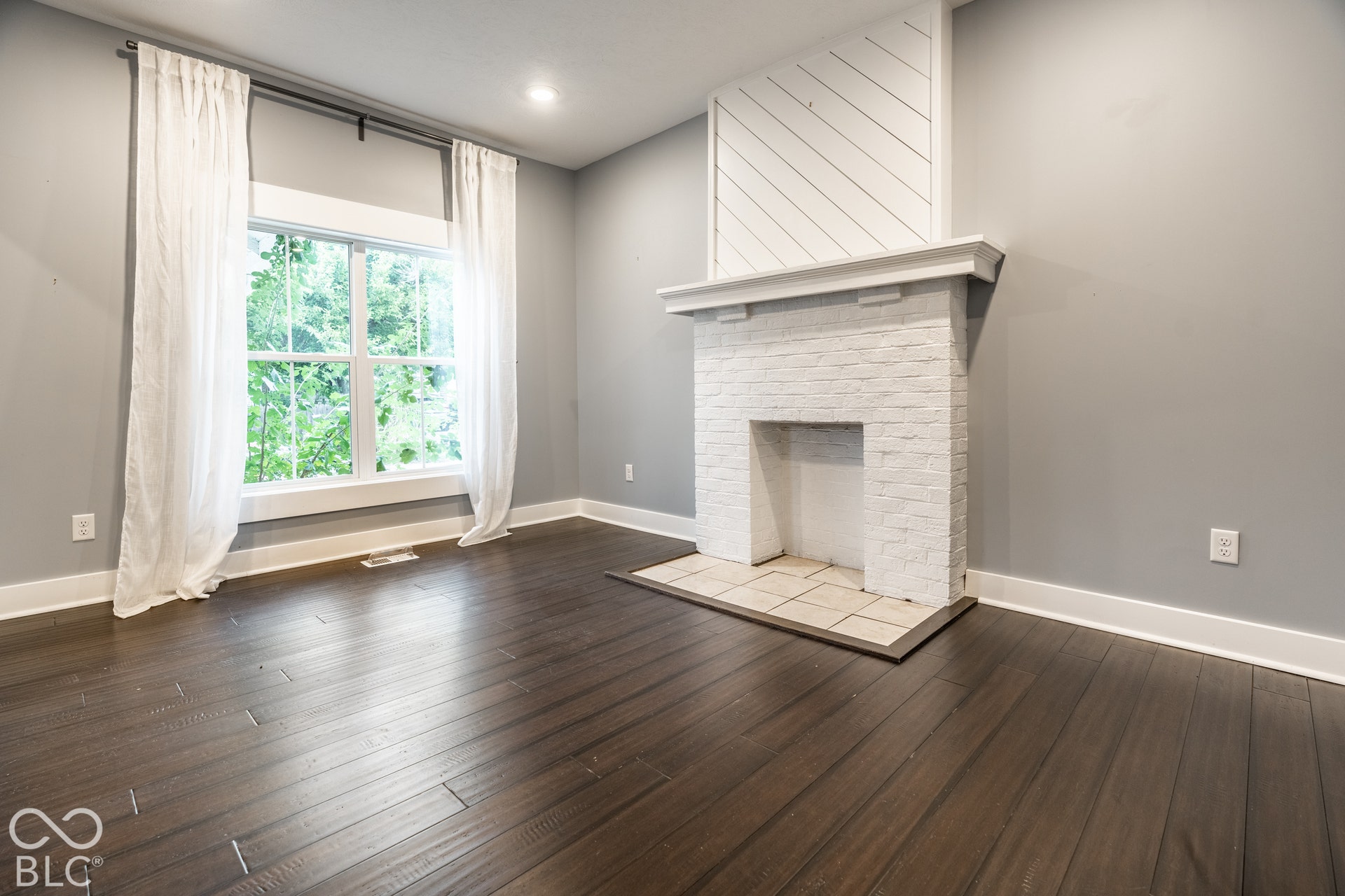 421 E 33rd Street, Indianapolis, IN 46205