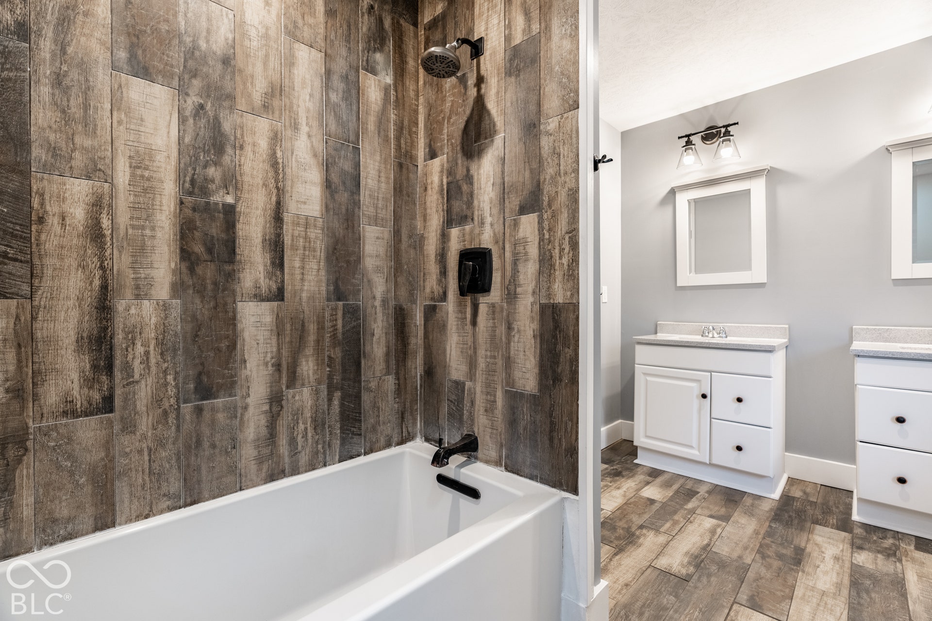421 E 33rd Street, Indianapolis, IN 46205