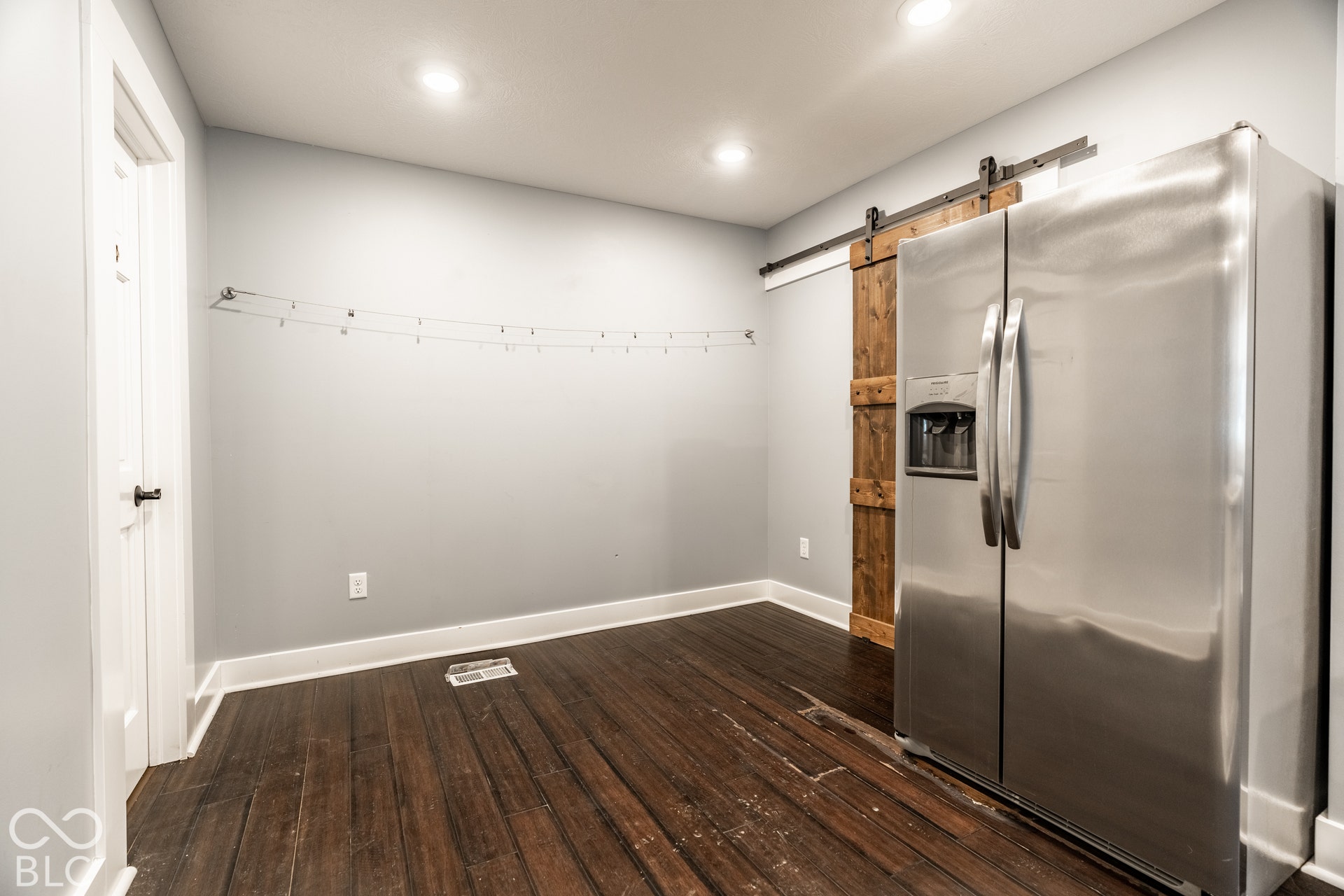 421 E 33rd Street, Indianapolis, IN 46205