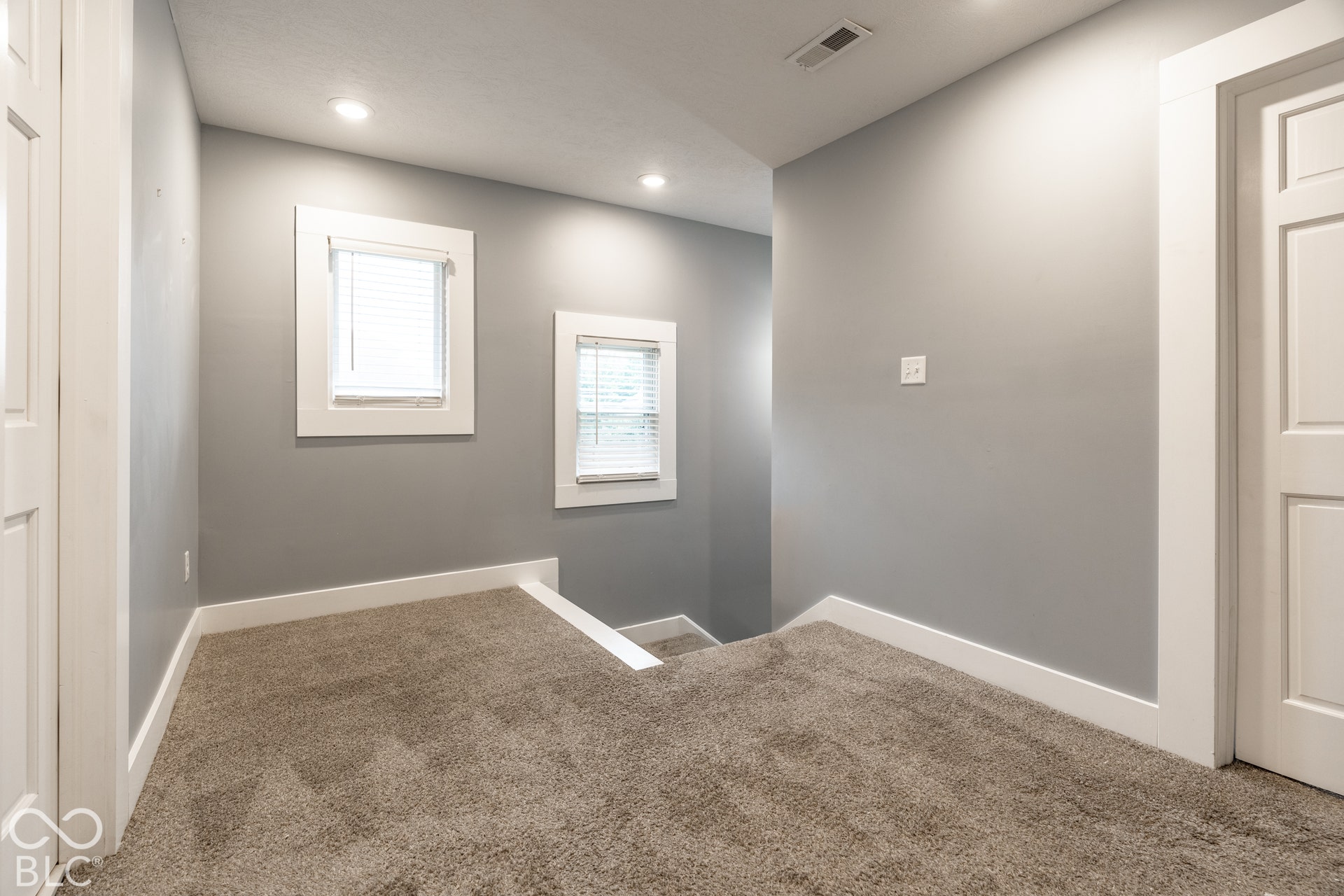 421 E 33rd Street, Indianapolis, IN 46205