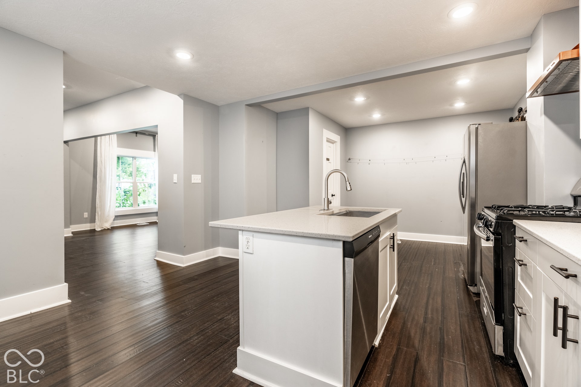 421 E 33rd Street, Indianapolis, IN 46205