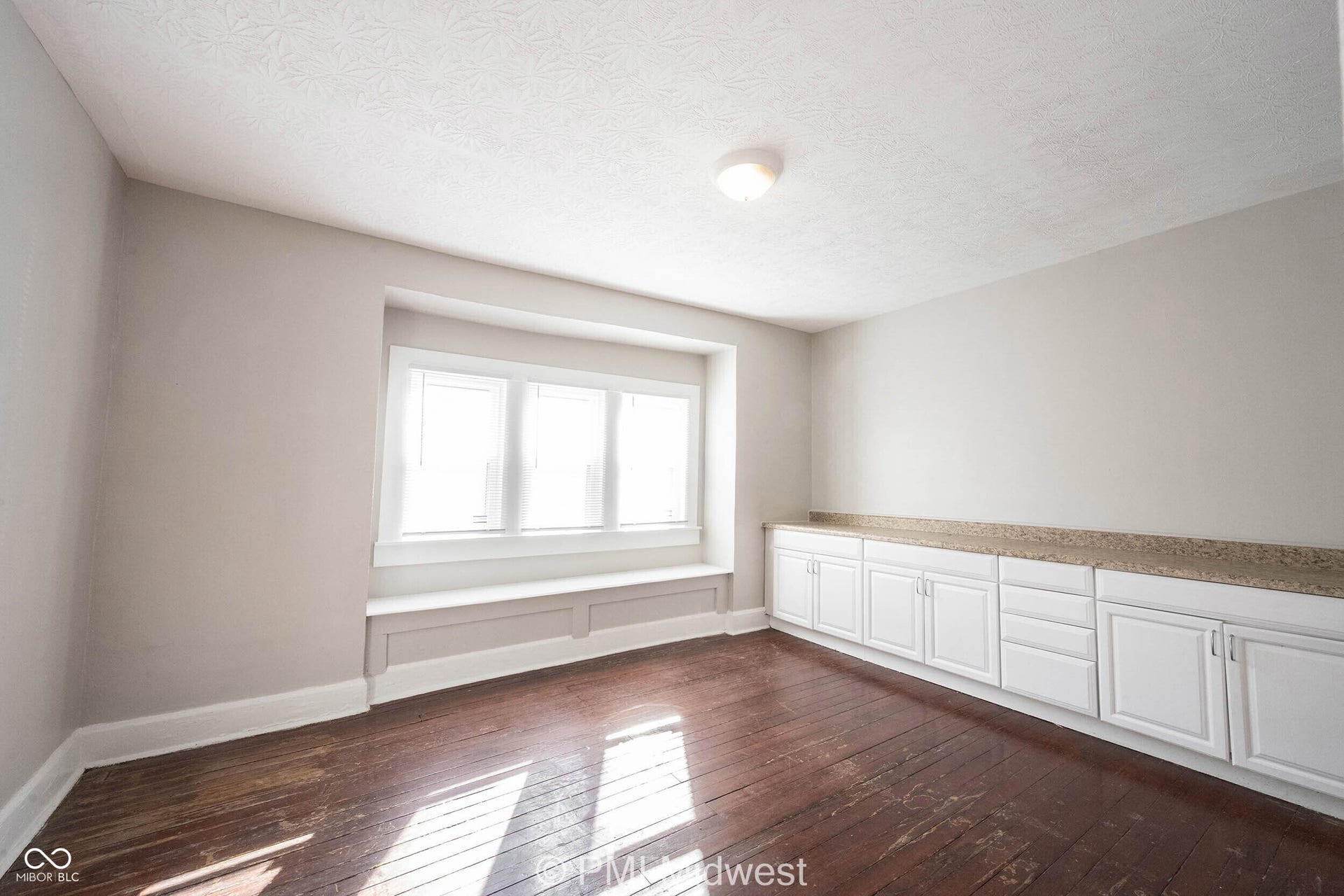 323 W 40th Street, Indianapolis, IN 46208