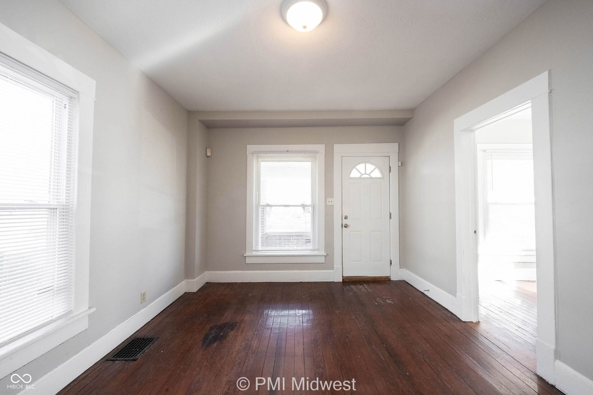 323 W 40th Street, Indianapolis, IN 46208
