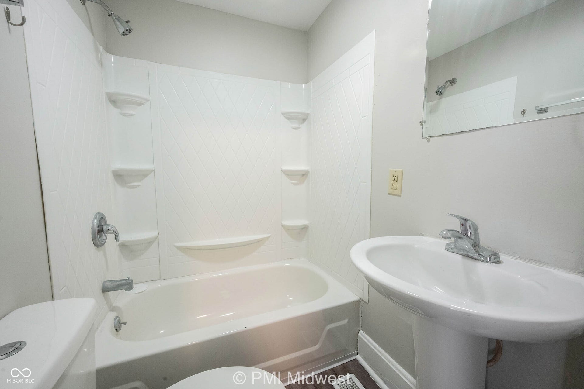 323 W 40th Street, Indianapolis, IN 46208