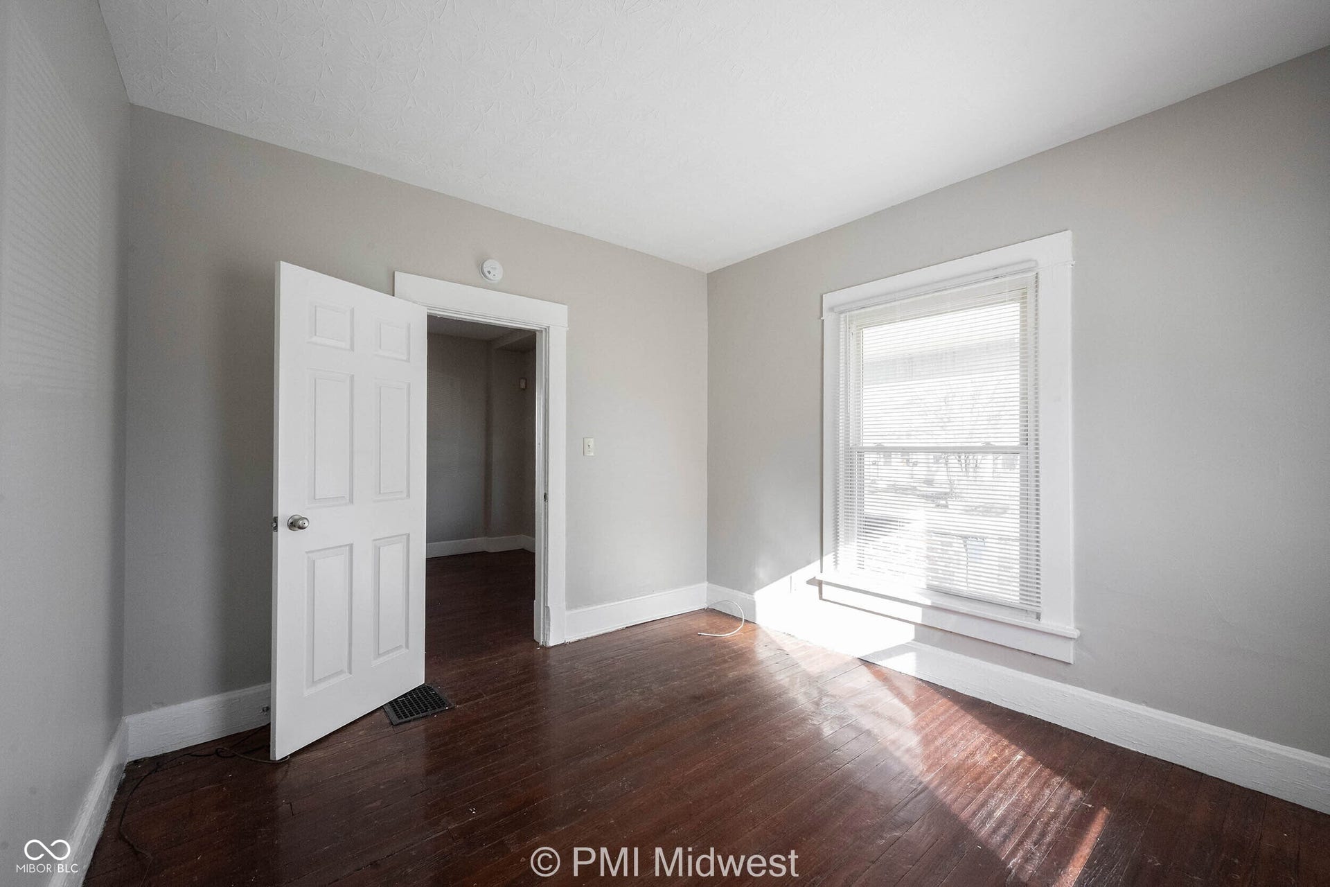 323 W 40th Street, Indianapolis, IN 46208