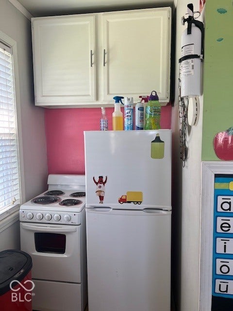 Attached units kitchen, used as daycare, can be transformed!