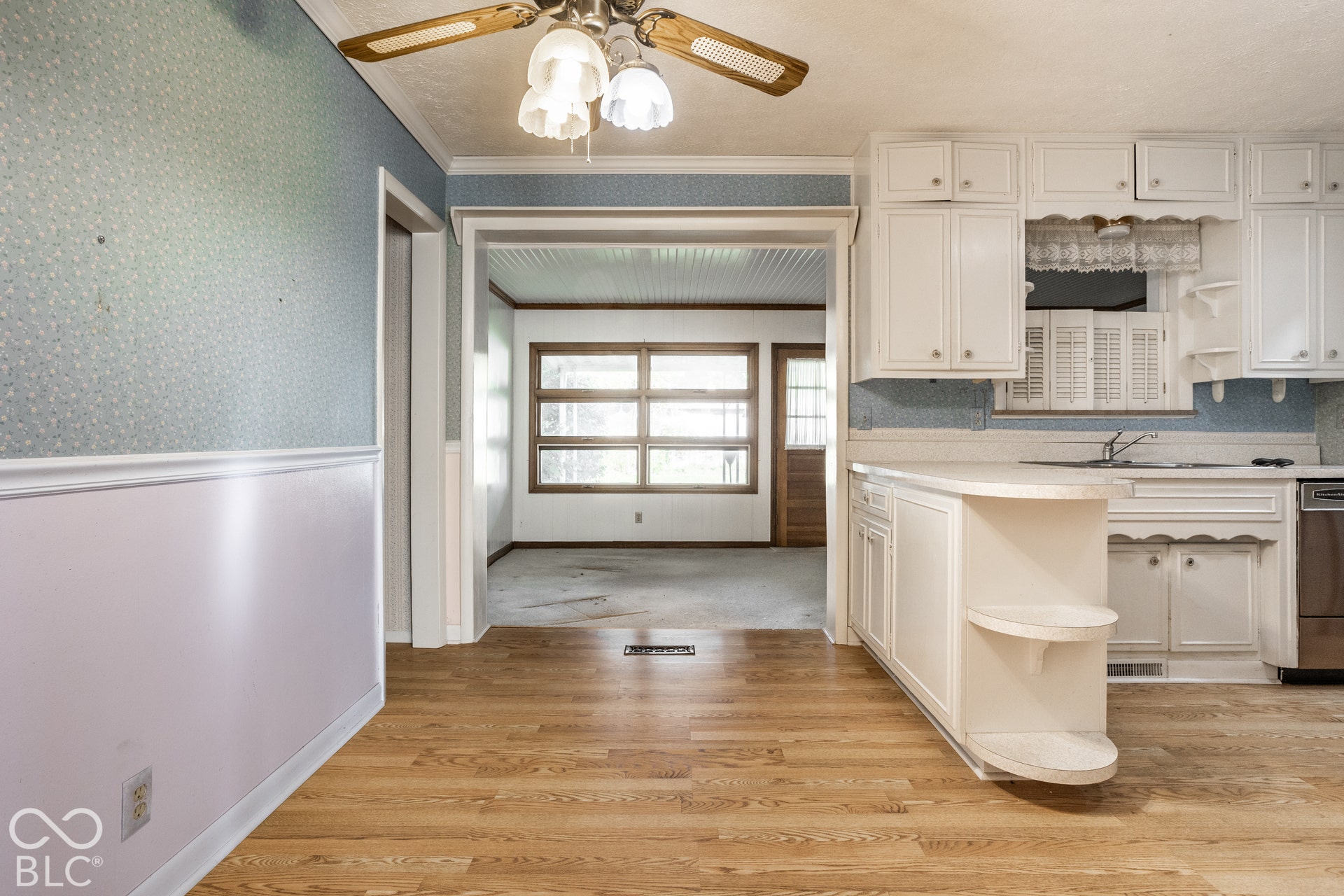 2106 Woodcrest Road, Indianapolis, IN 46227
