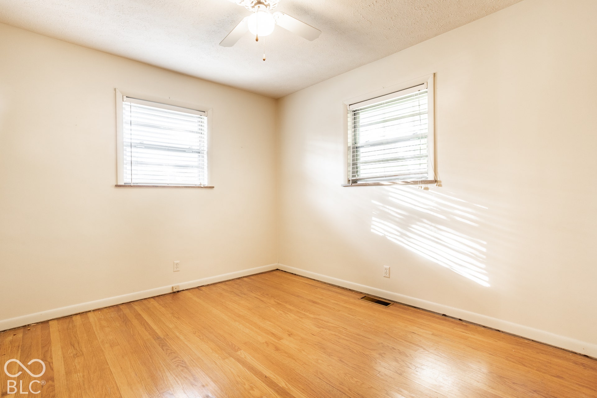 2106 Woodcrest Road, Indianapolis, IN 46227