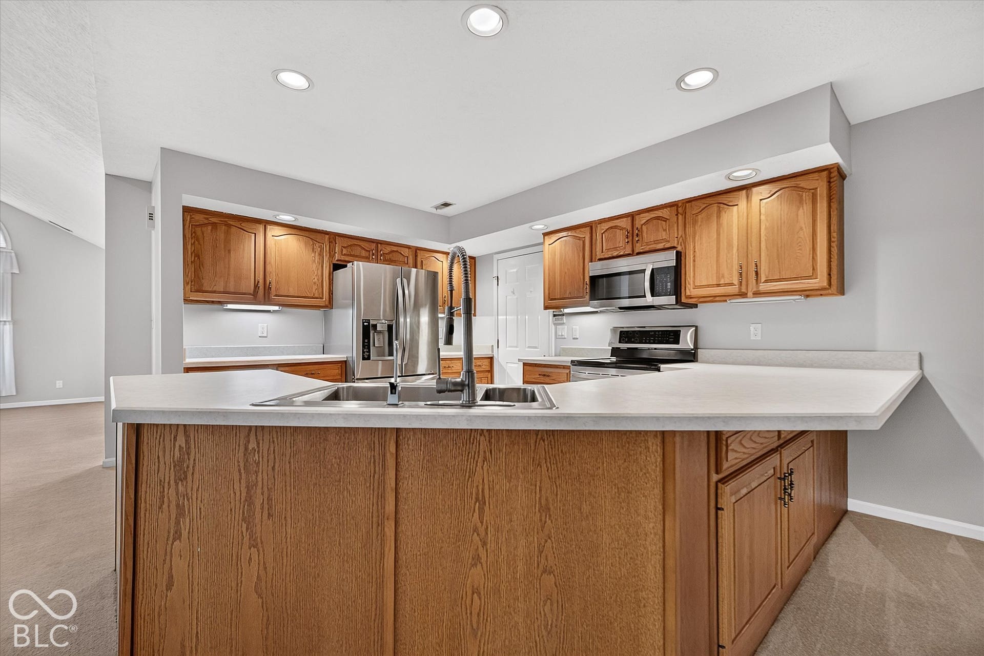 9503 Cadbury Circle, Indianapolis, IN 46260