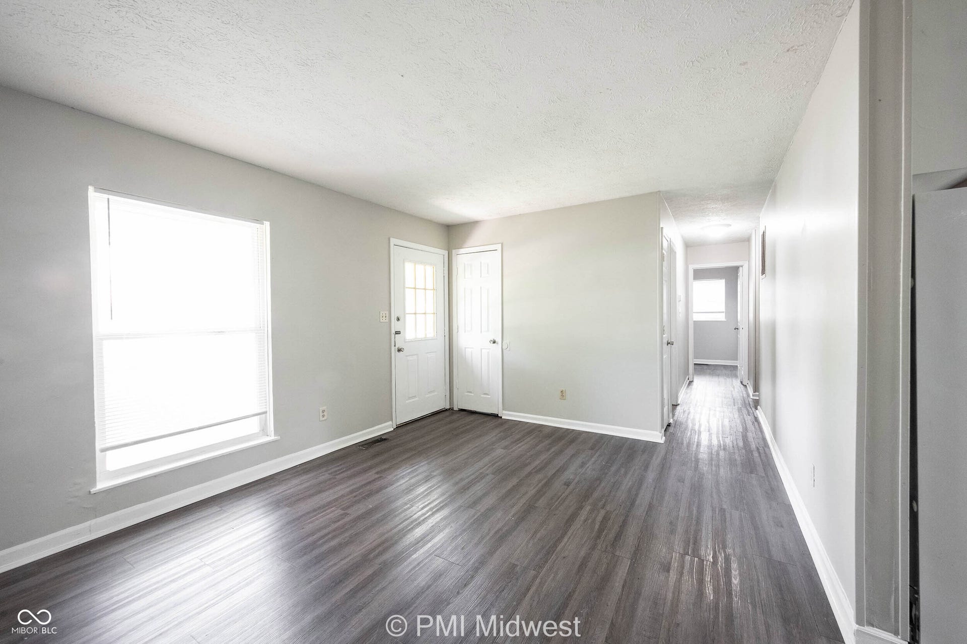 9313 Rochelle Drive, Indianapolis, IN 46235 9313 Rochelle Drive, Indianapolis, IN 46235