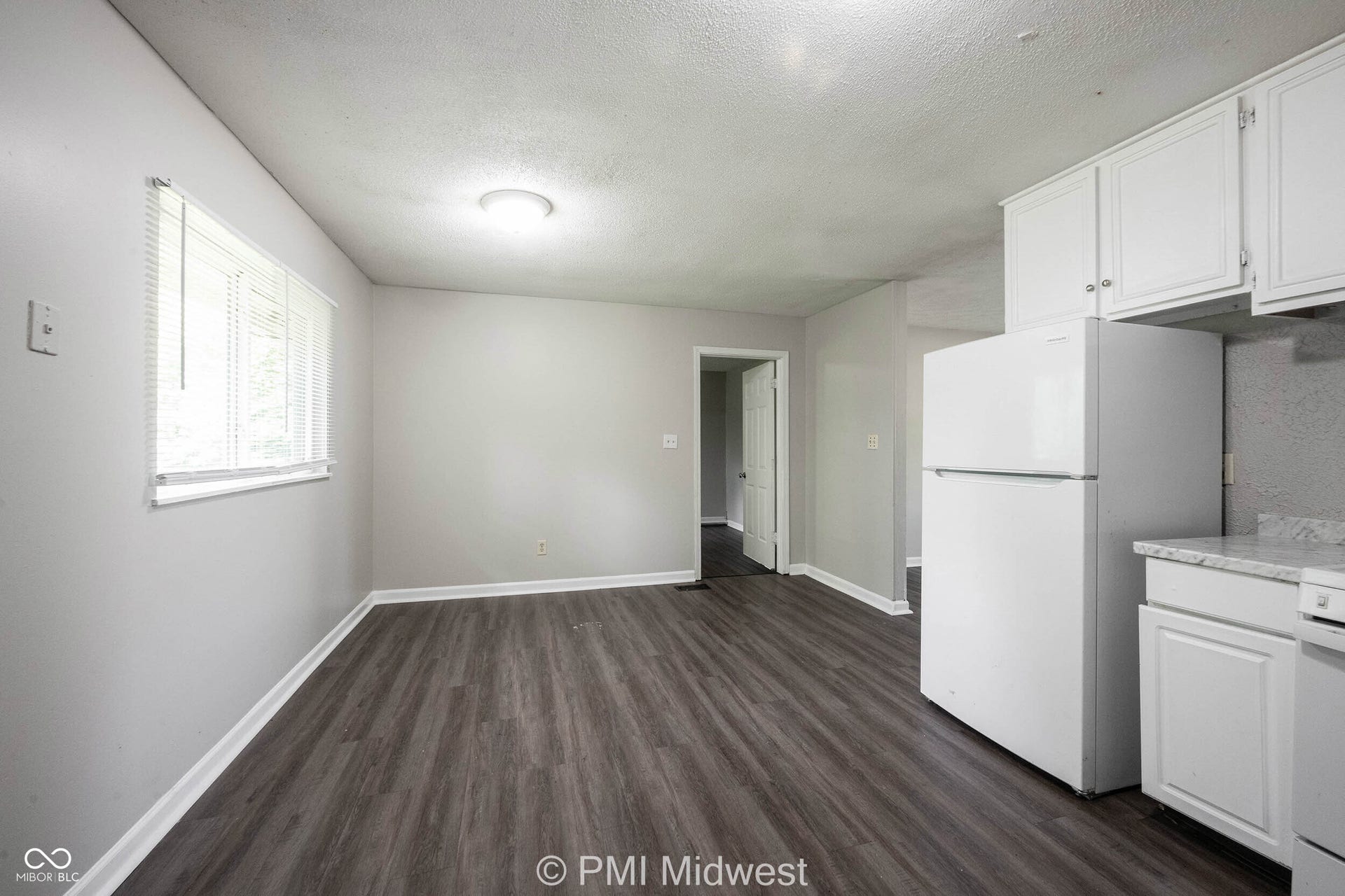 9313 Rochelle Drive, Indianapolis, IN 46235 9313 Rochelle Drive, Indianapolis, IN 46235
