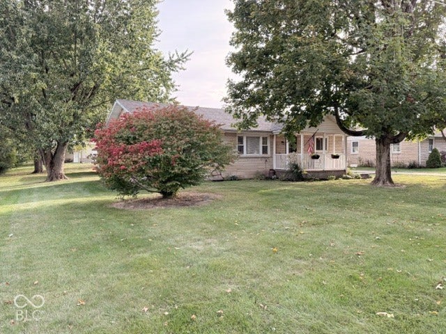 315 E Willard Avenue, Rushville, IN 46173 315 E Willard Avenue, Rushville, IN 46173