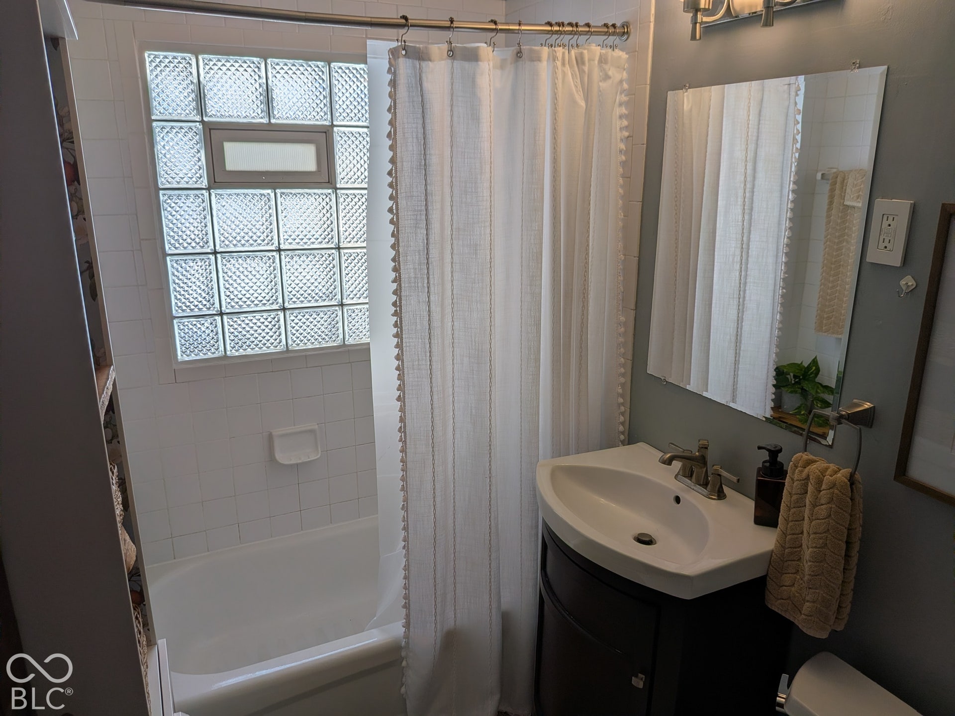 429 N Drexel Avenue, Indianapolis, IN 46201 429 N Drexel Avenue, Indianapolis, IN 46201