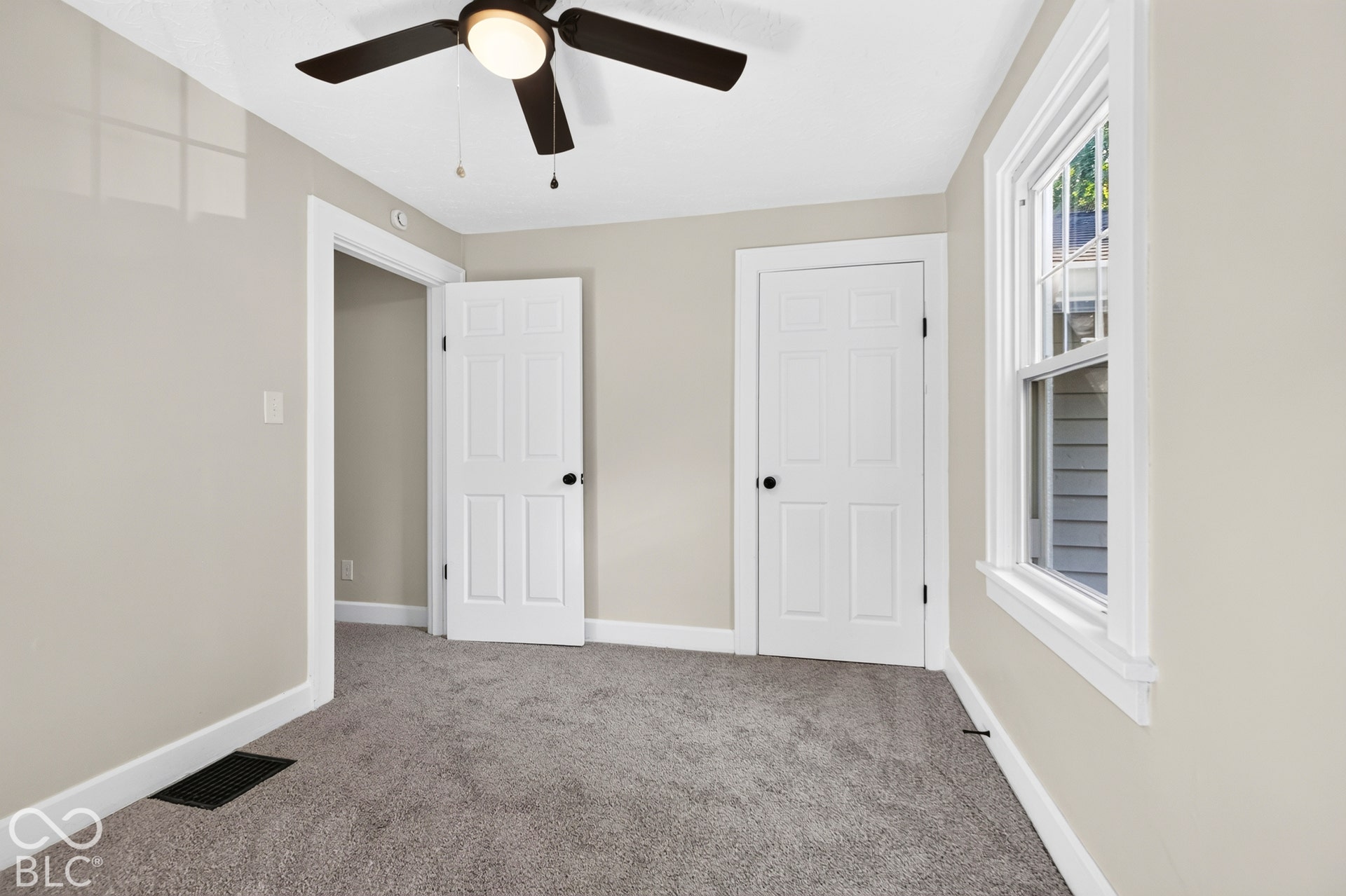 4710 Winthrop Avenue, Indianapolis, IN 46205